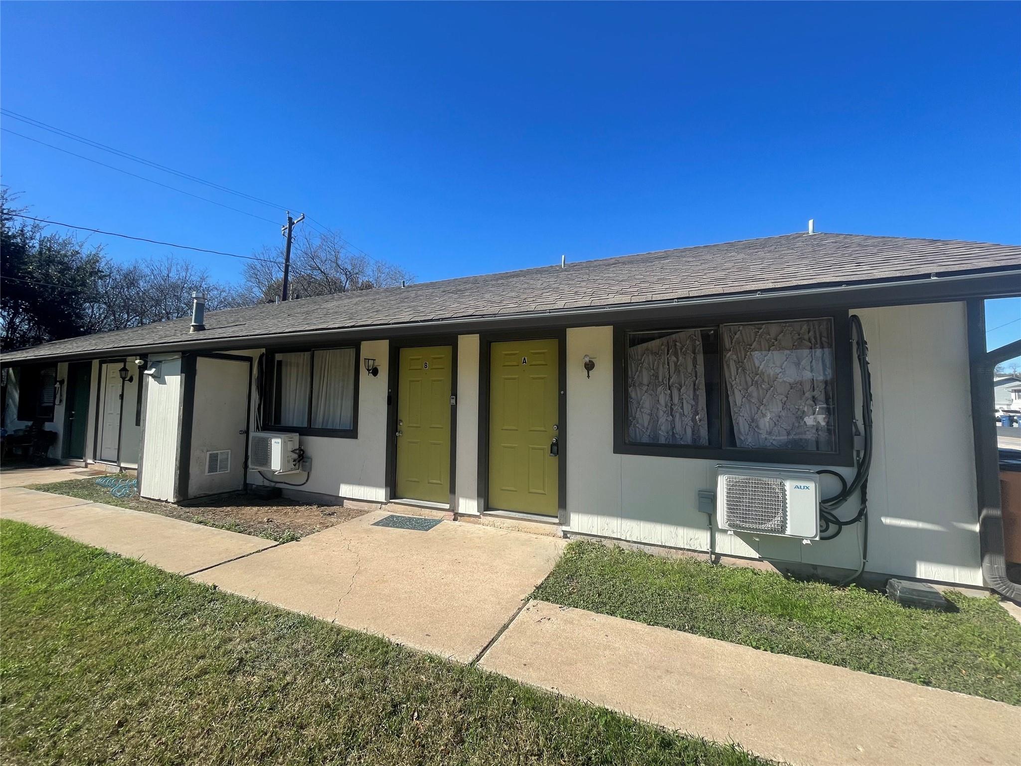 2609 Ektom Dr # A, Austin, TX 78745