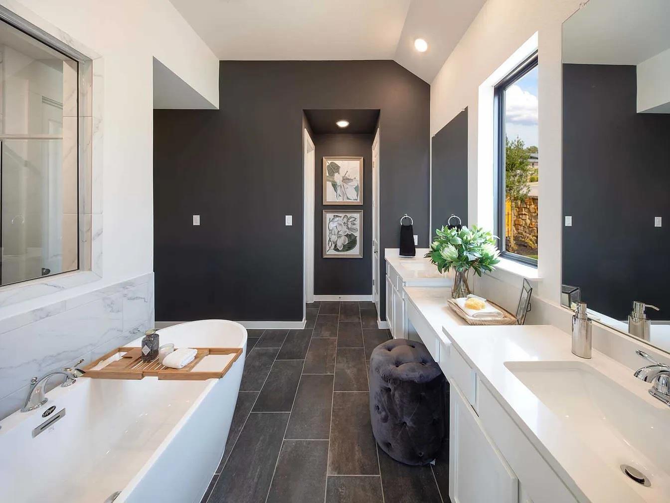 2516 Carretera Dr, Leander, TX 78641