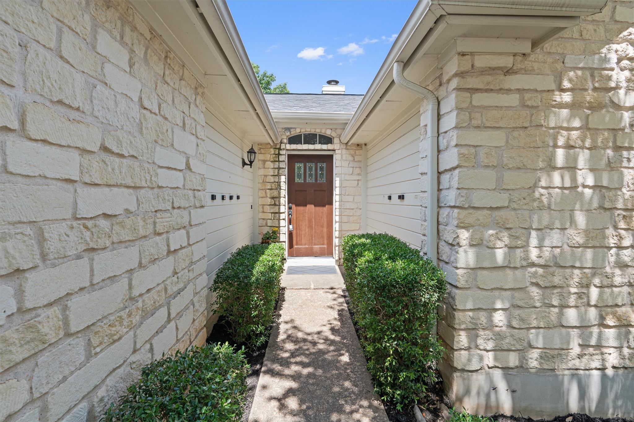 913 Dover Pass, Cedar Park, TX 78613