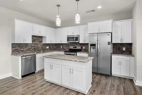 15310 Storm Dr, Austin, TX 78734