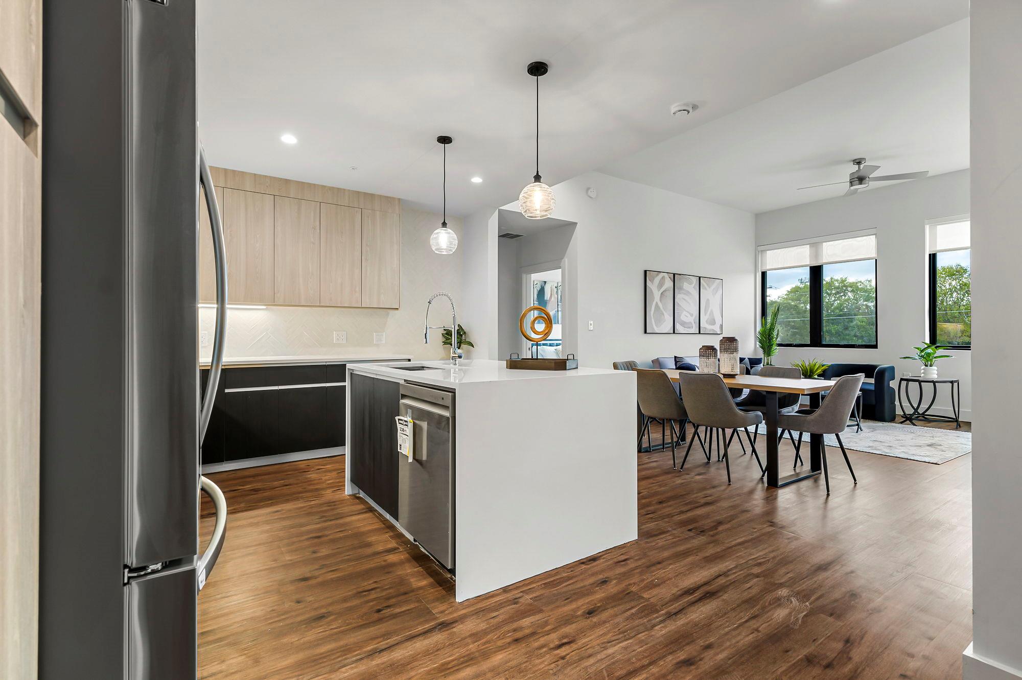 5515 W Humming Bird Ln # 309, Austin, TX 78745