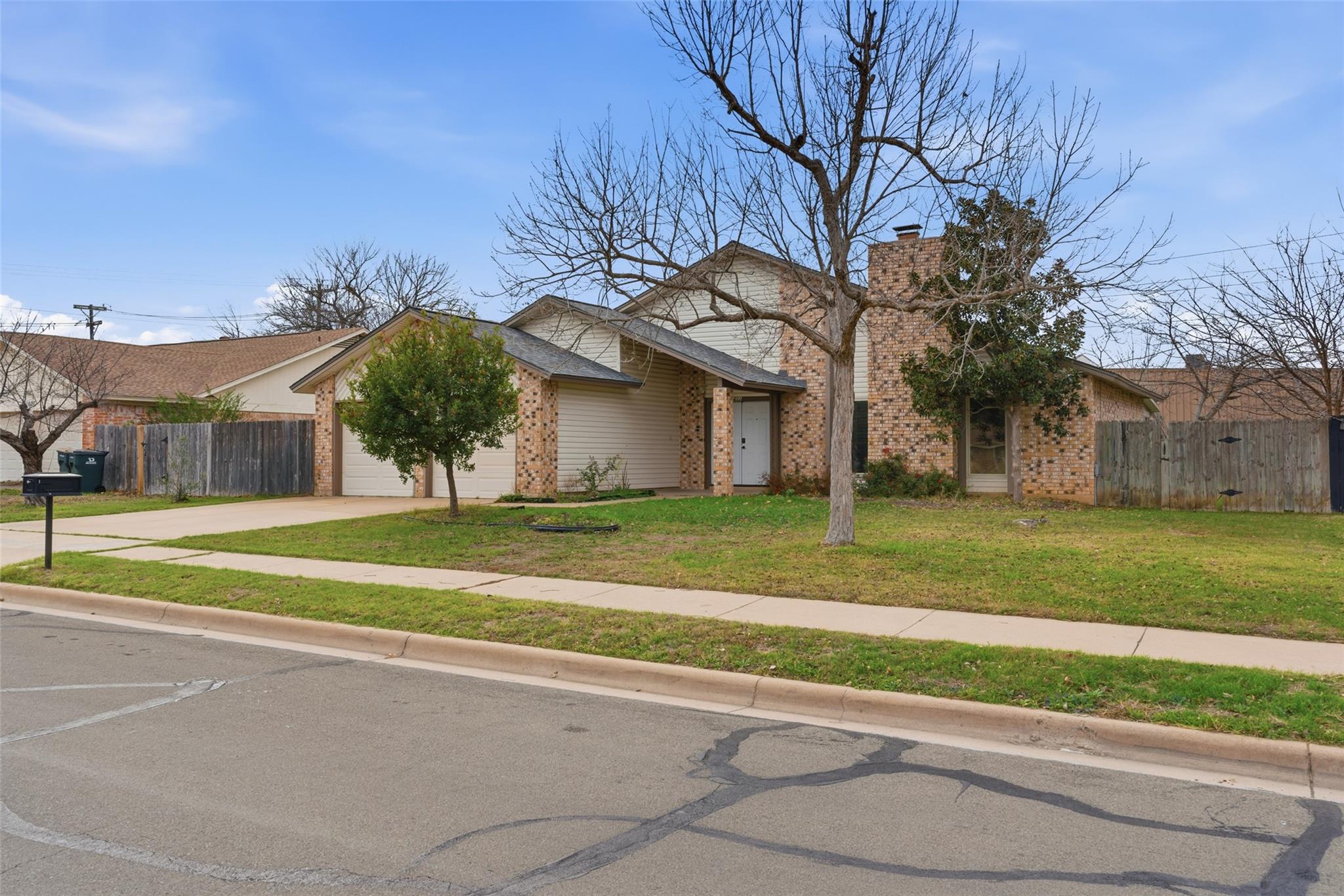 11602 Crosstimber Dr, Austin, TX 78750