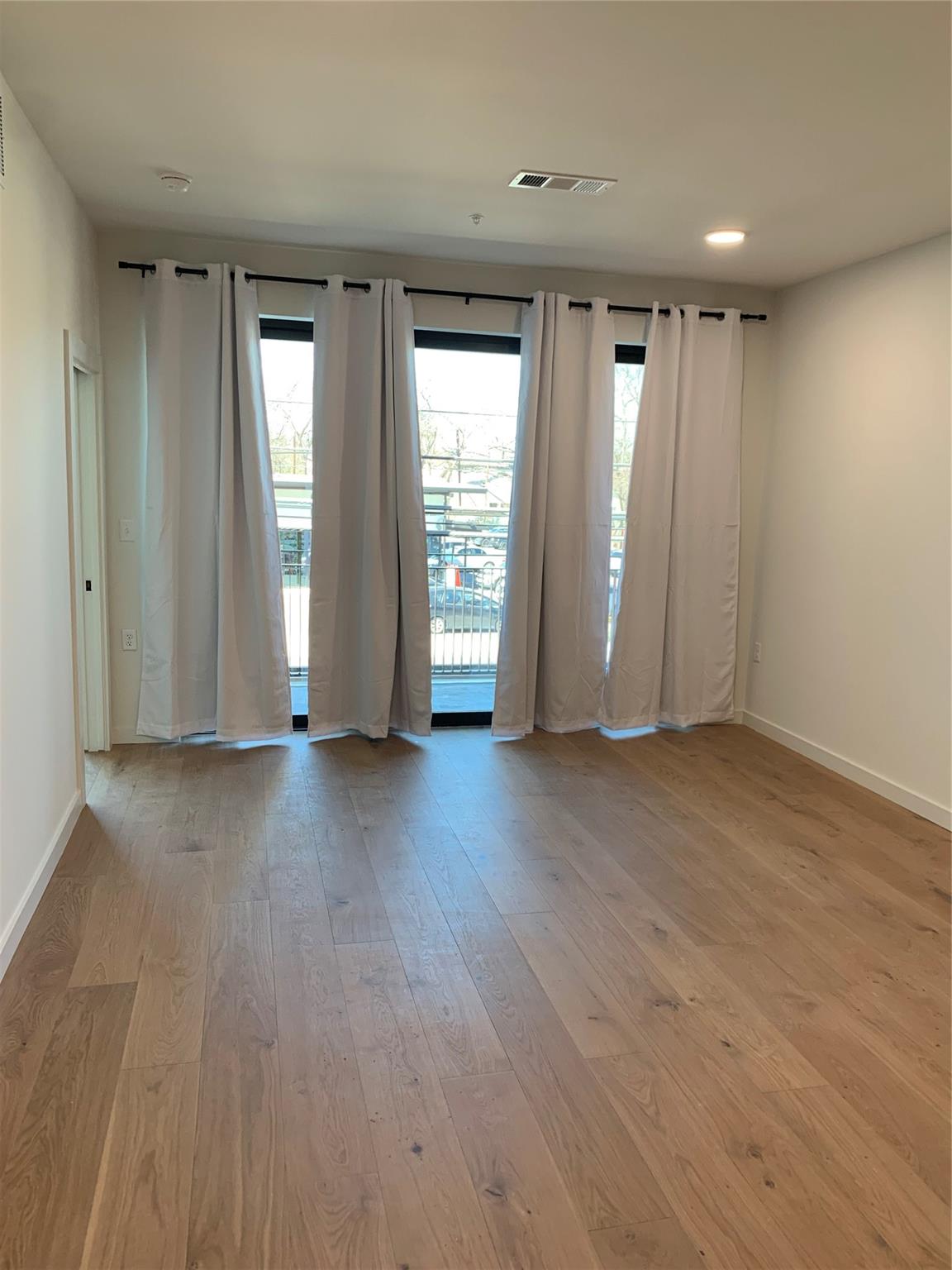 2209 S 1st St # 219, Austin, TX 78704