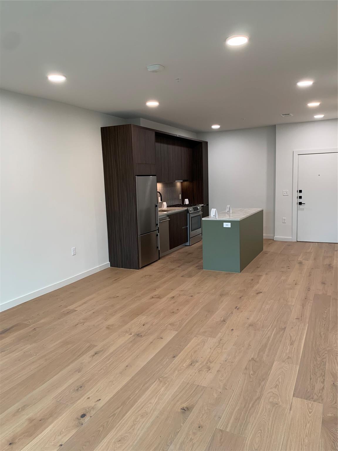 2209 S 1st St # 219, Austin, TX 78704