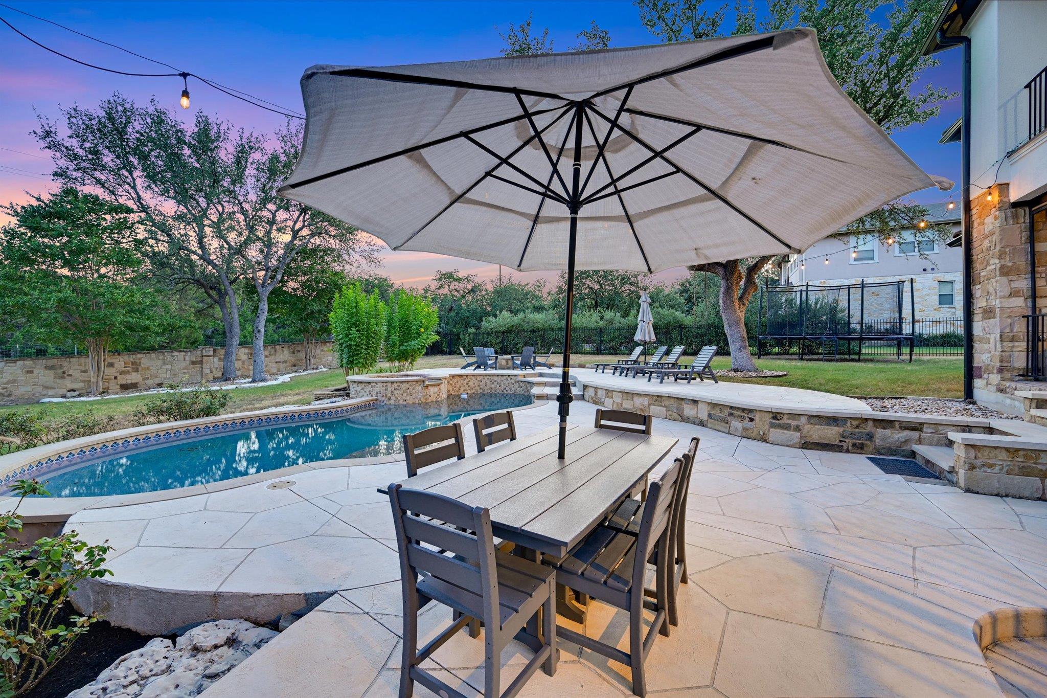 7609 Lazy River Cv, Austin, TX 78730