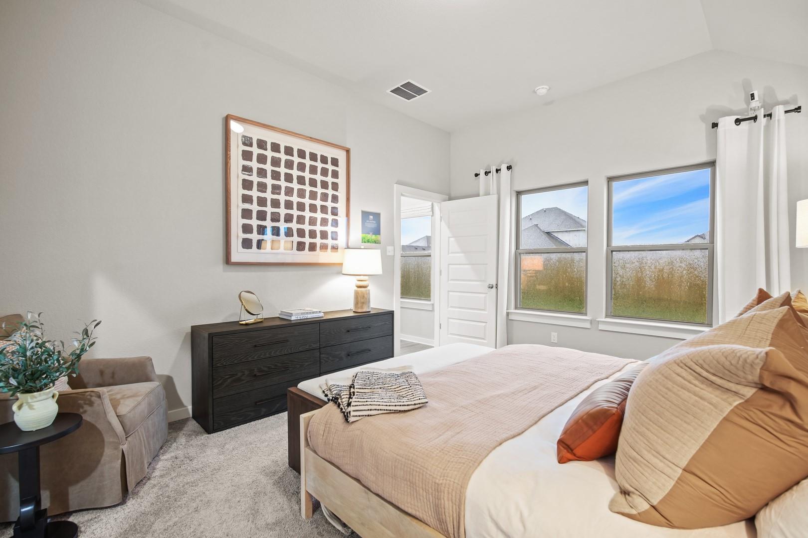 154 Tolo Dr, Elgin, TX 78621