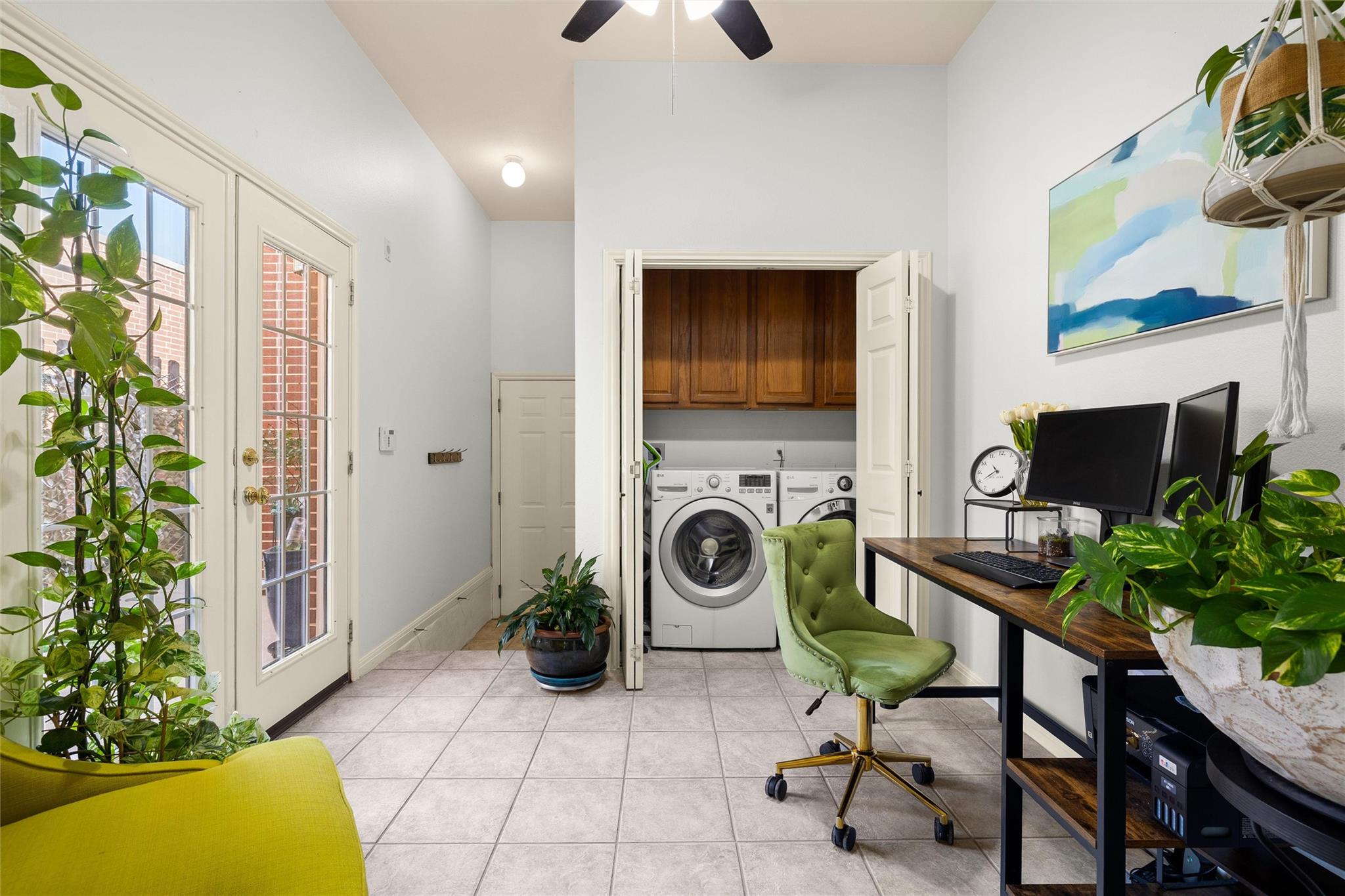 5515 Davis Ln # 32, Austin, TX 78749