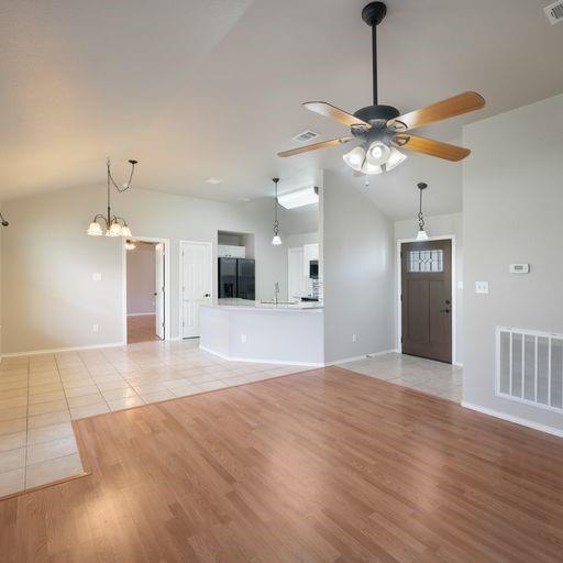 108 Halawa Ct, Bastrop, TX 78602