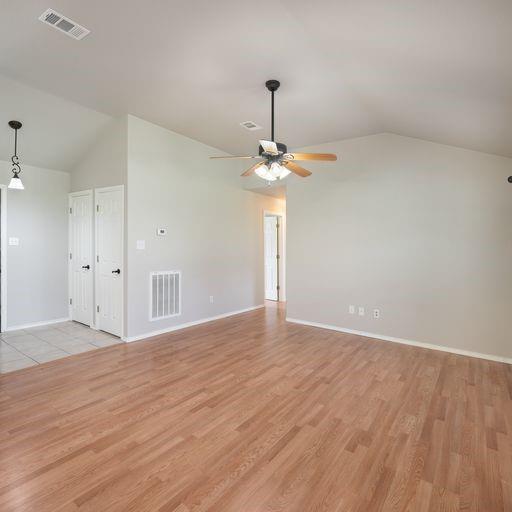 108 Halawa Ct, Bastrop, TX 78602