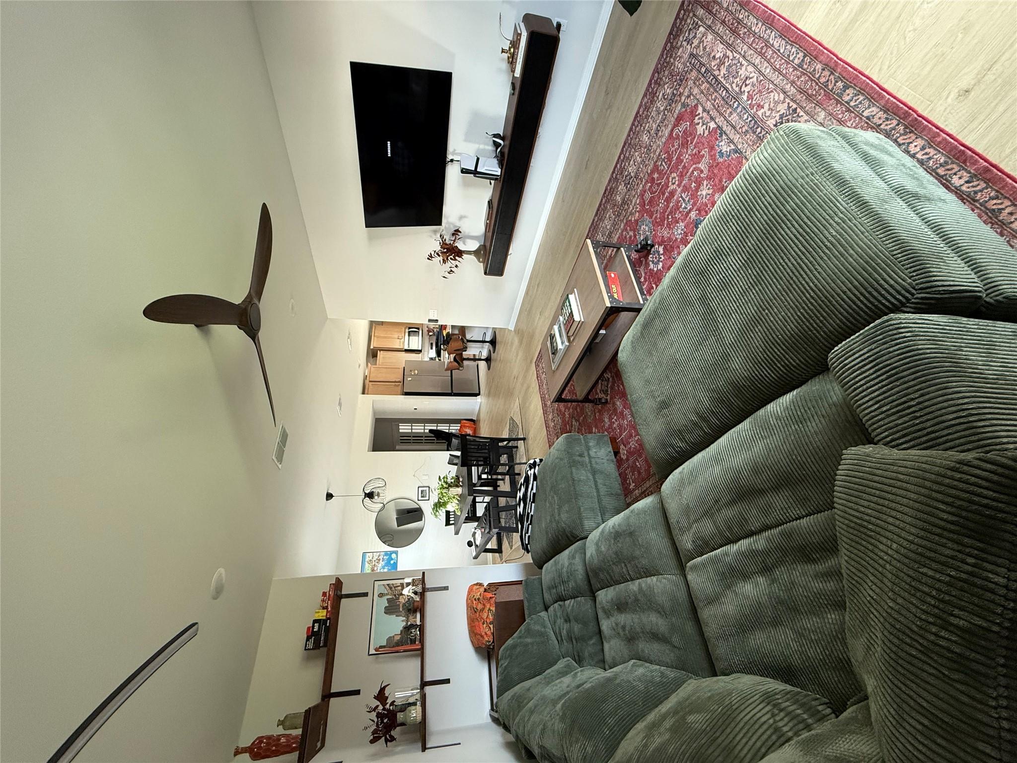 132 Condesa St, Kyle, TX 78640