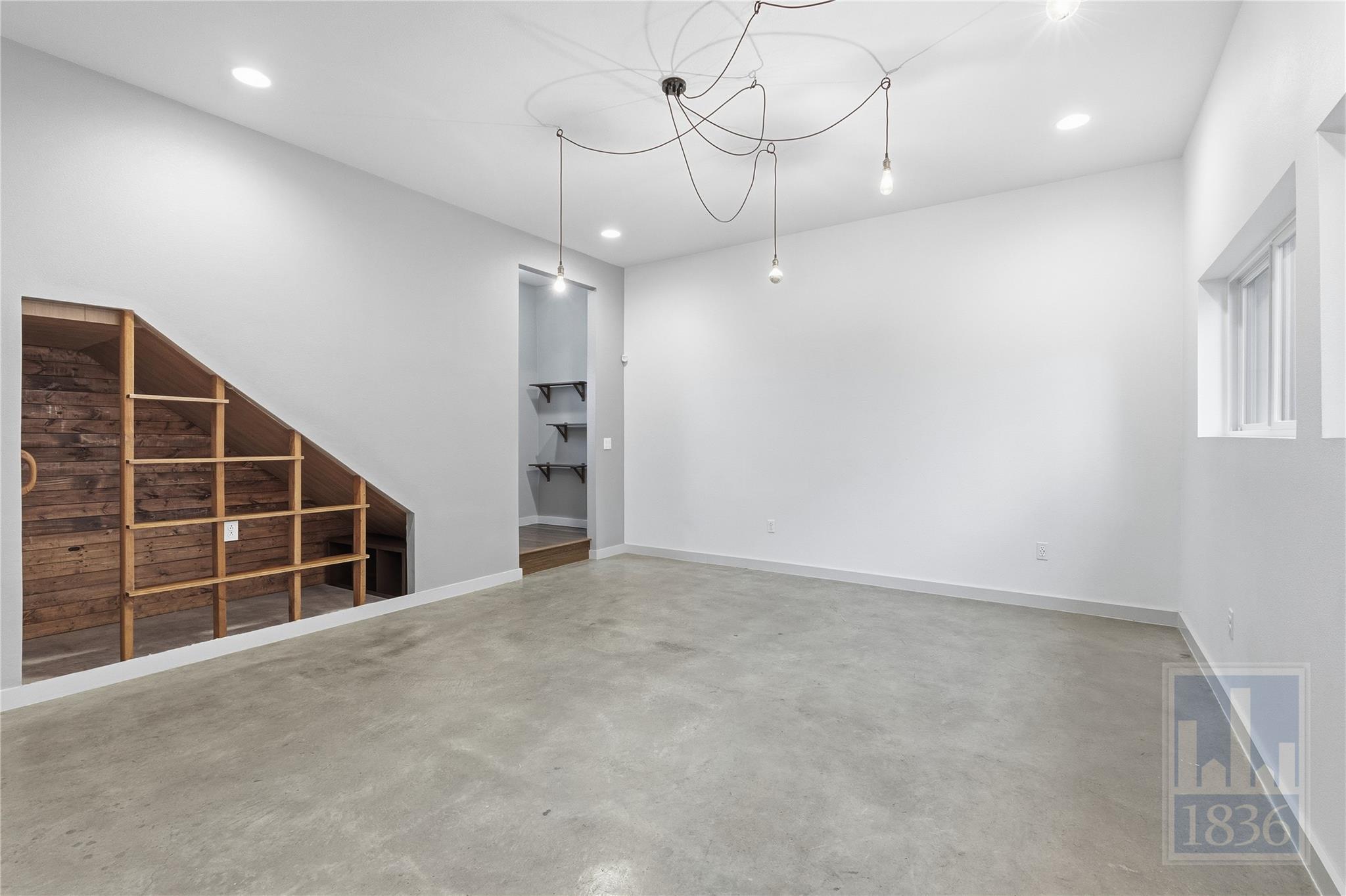 1520 Parker Ln # A, Austin, TX 78741