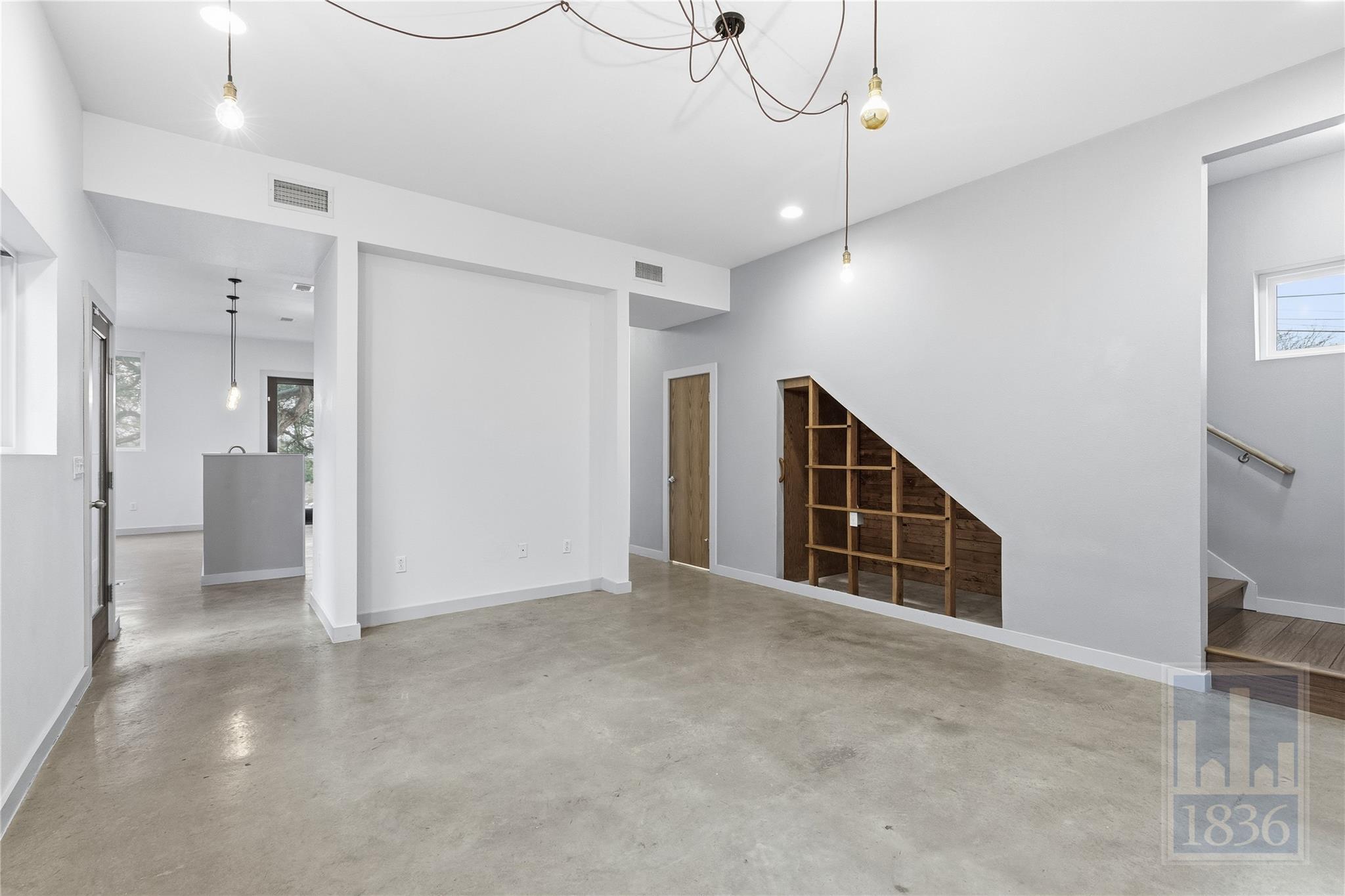 1520 Parker Ln # A, Austin, TX 78741