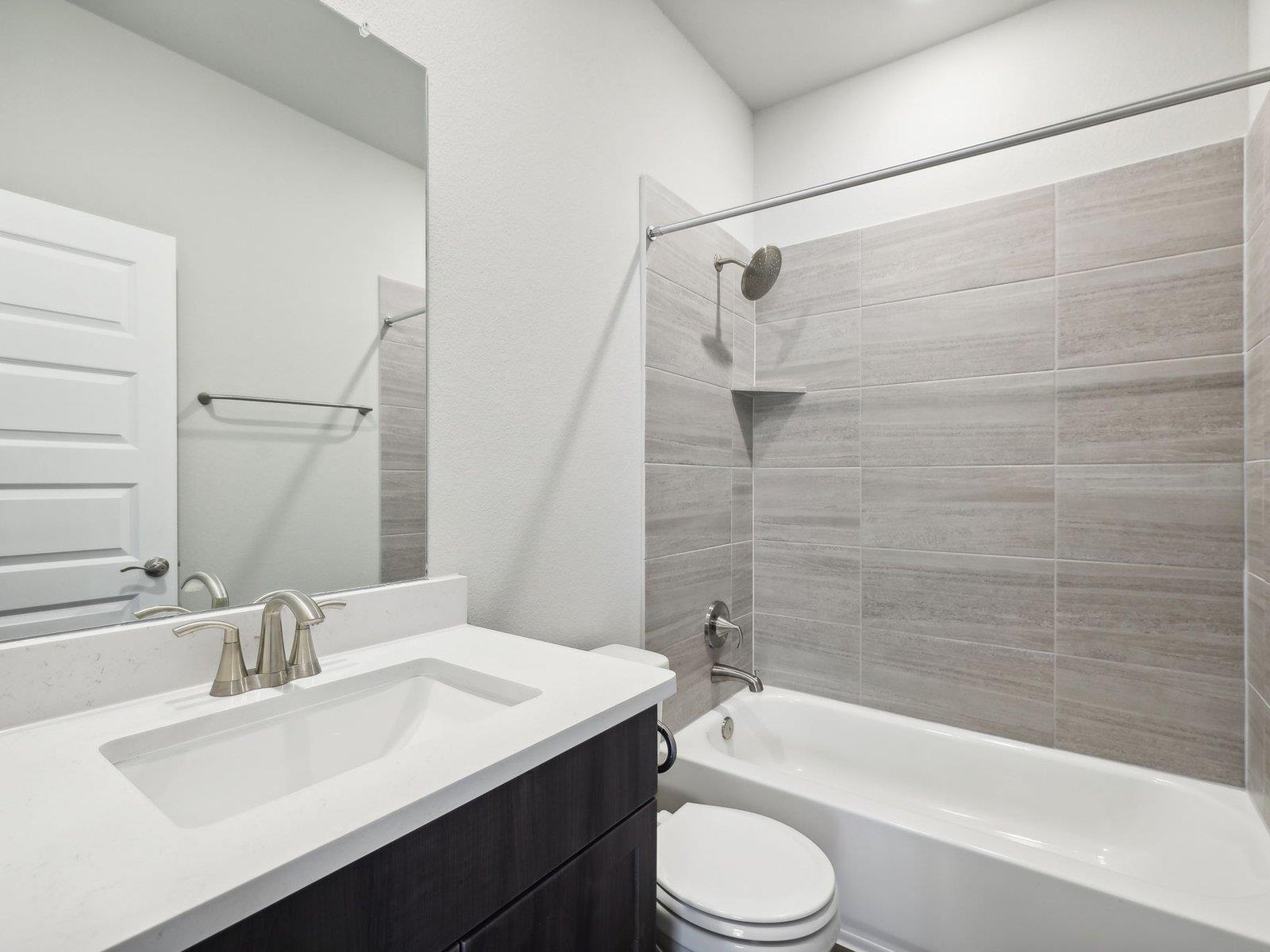 204 Pico St, Hutto, TX 78634