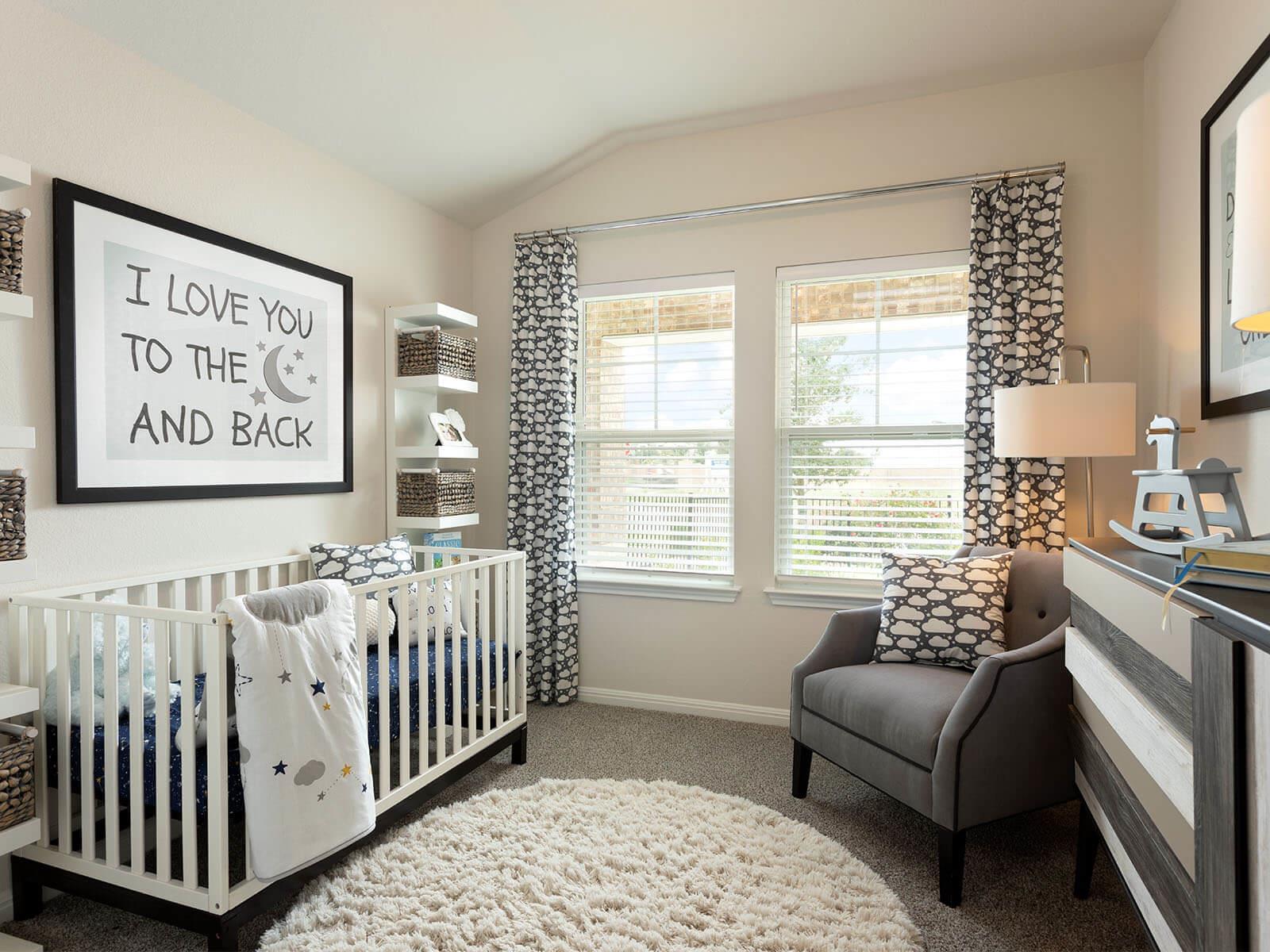 128 Holmby Dr, Hutto, TX 78634