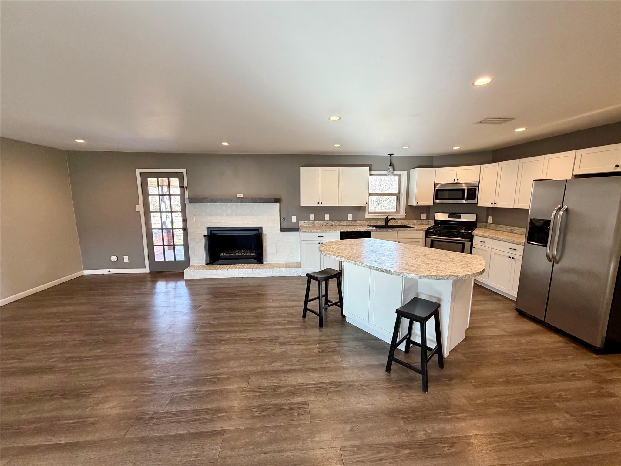 9712 Springdale Rd, Austin, TX 78754