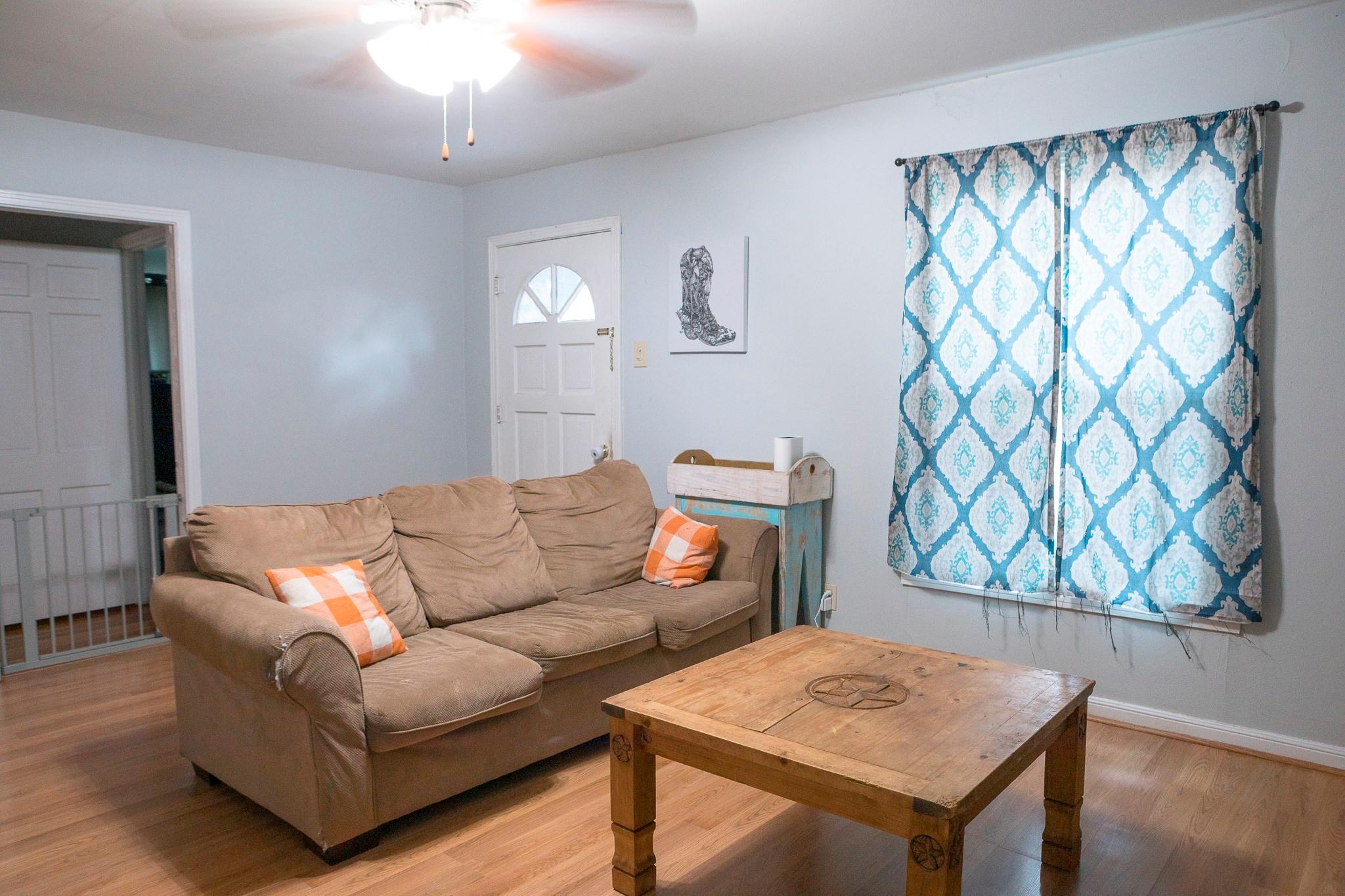 205 S Porter St, Lampasas, TX 76550