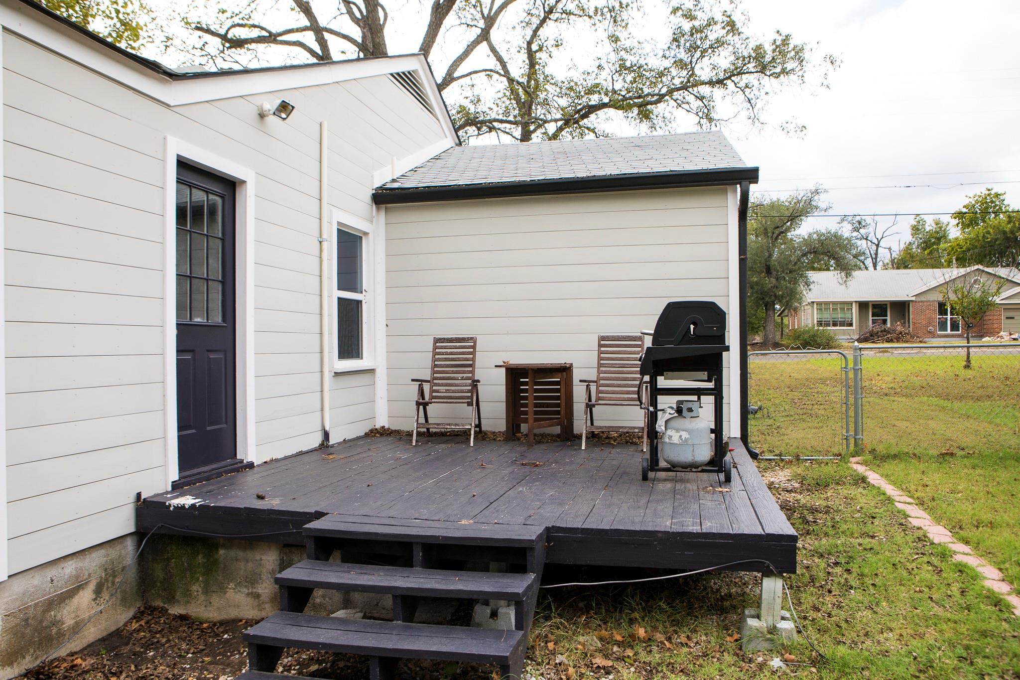 205 S Porter St, Lampasas, TX 76550