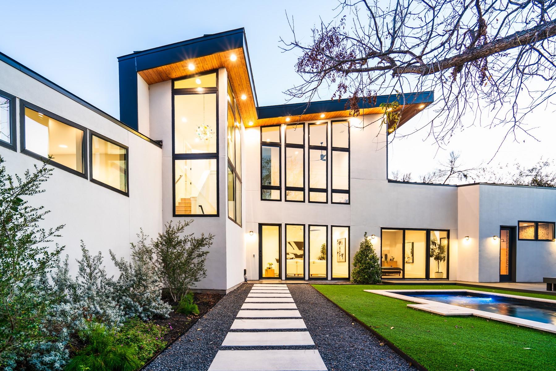 4613 Bolm Dr, Austin, TX 78702