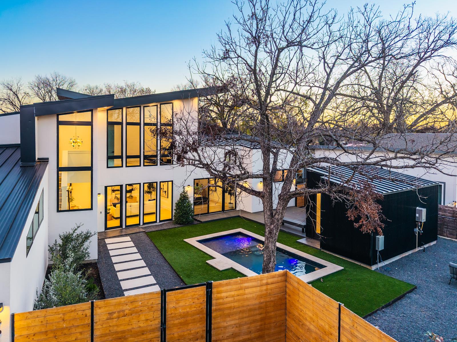 4613 Bolm Dr, Austin, TX 78702