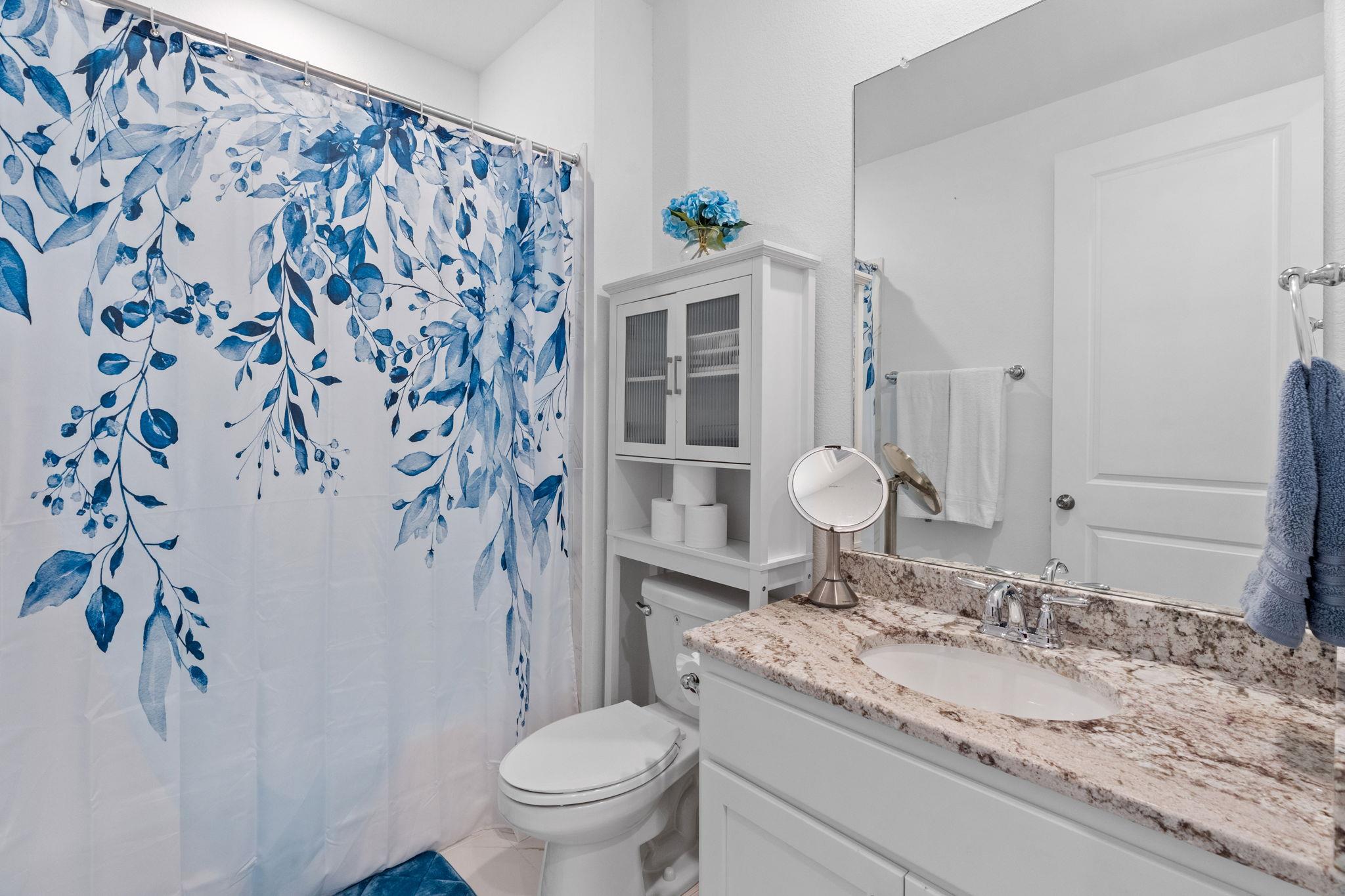 5713 Alamosa Clearing Dr, Lakeway, TX 78738