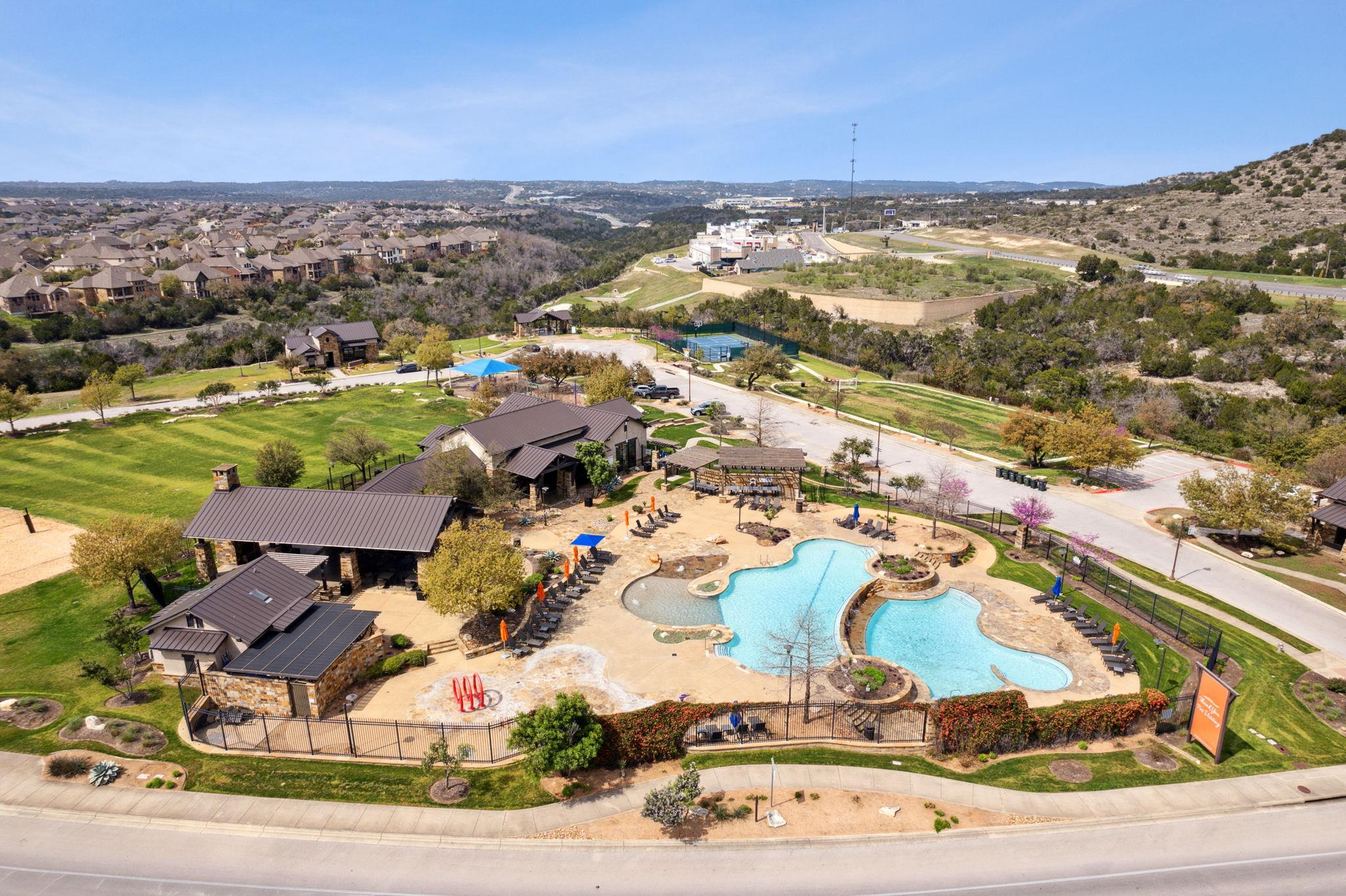 5713 Alamosa Clearing Dr, Lakeway, TX 78738