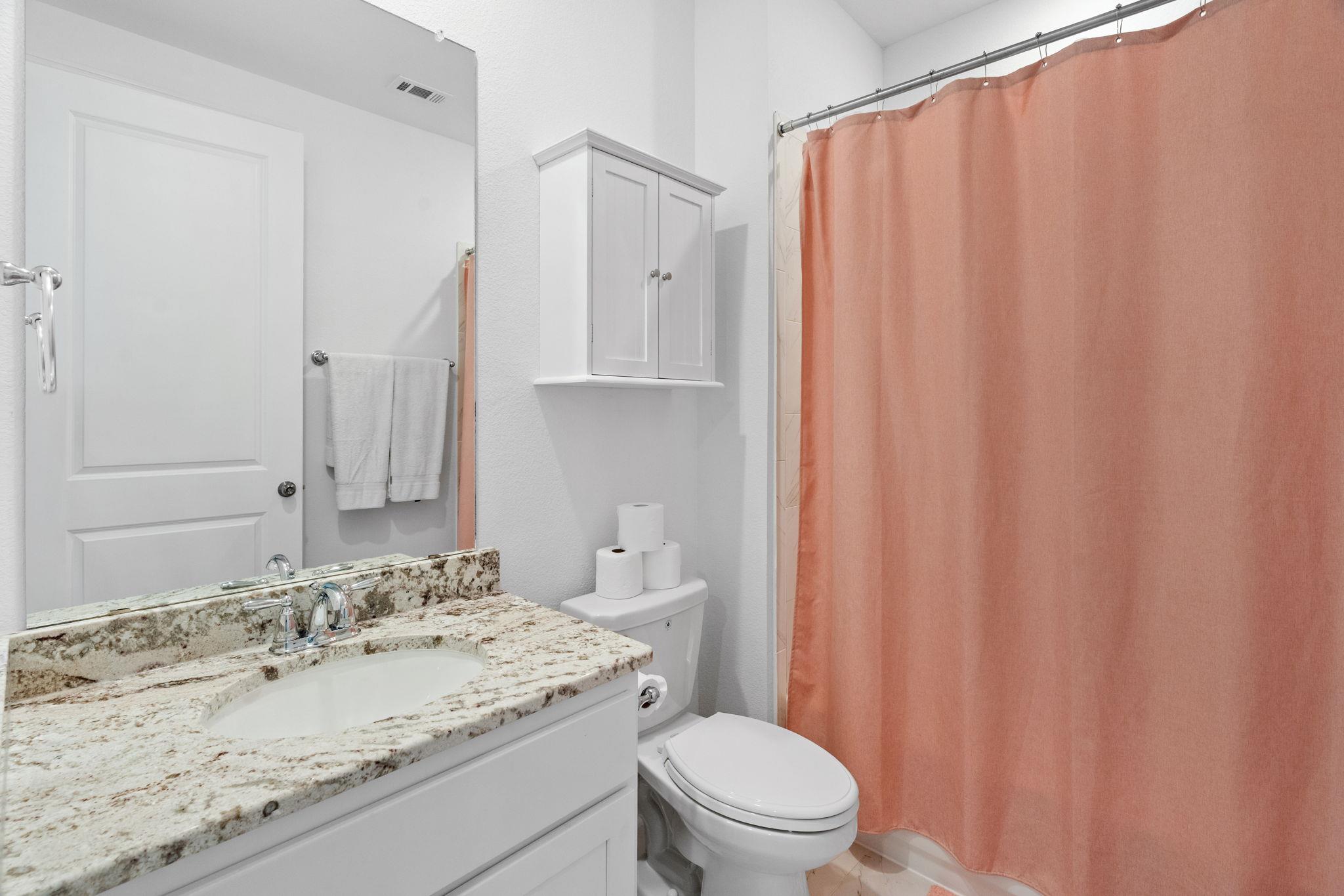 5713 Alamosa Clearing Dr, Lakeway, TX 78738