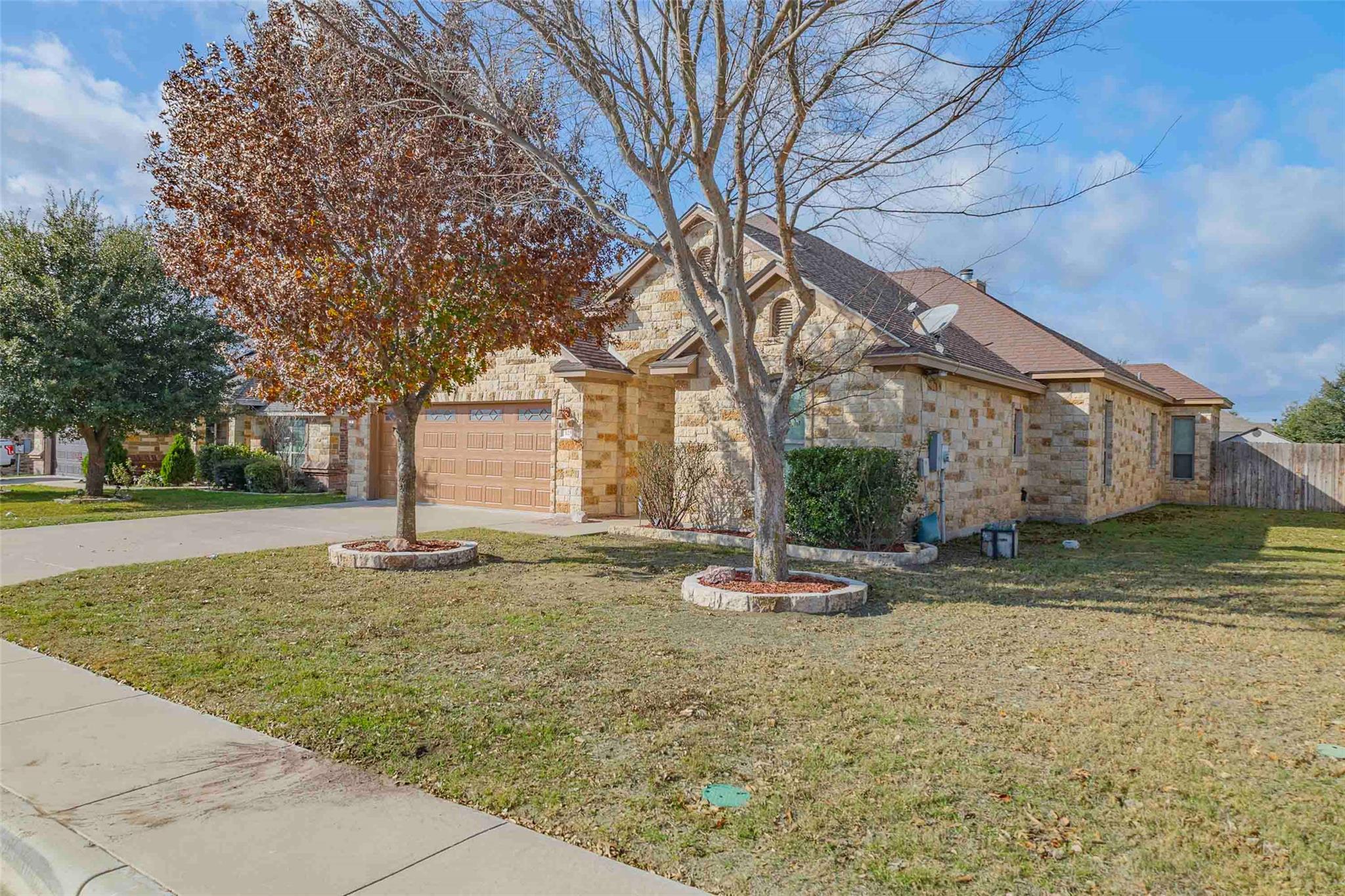 125 Walter Way, Jarrell, TX 76537