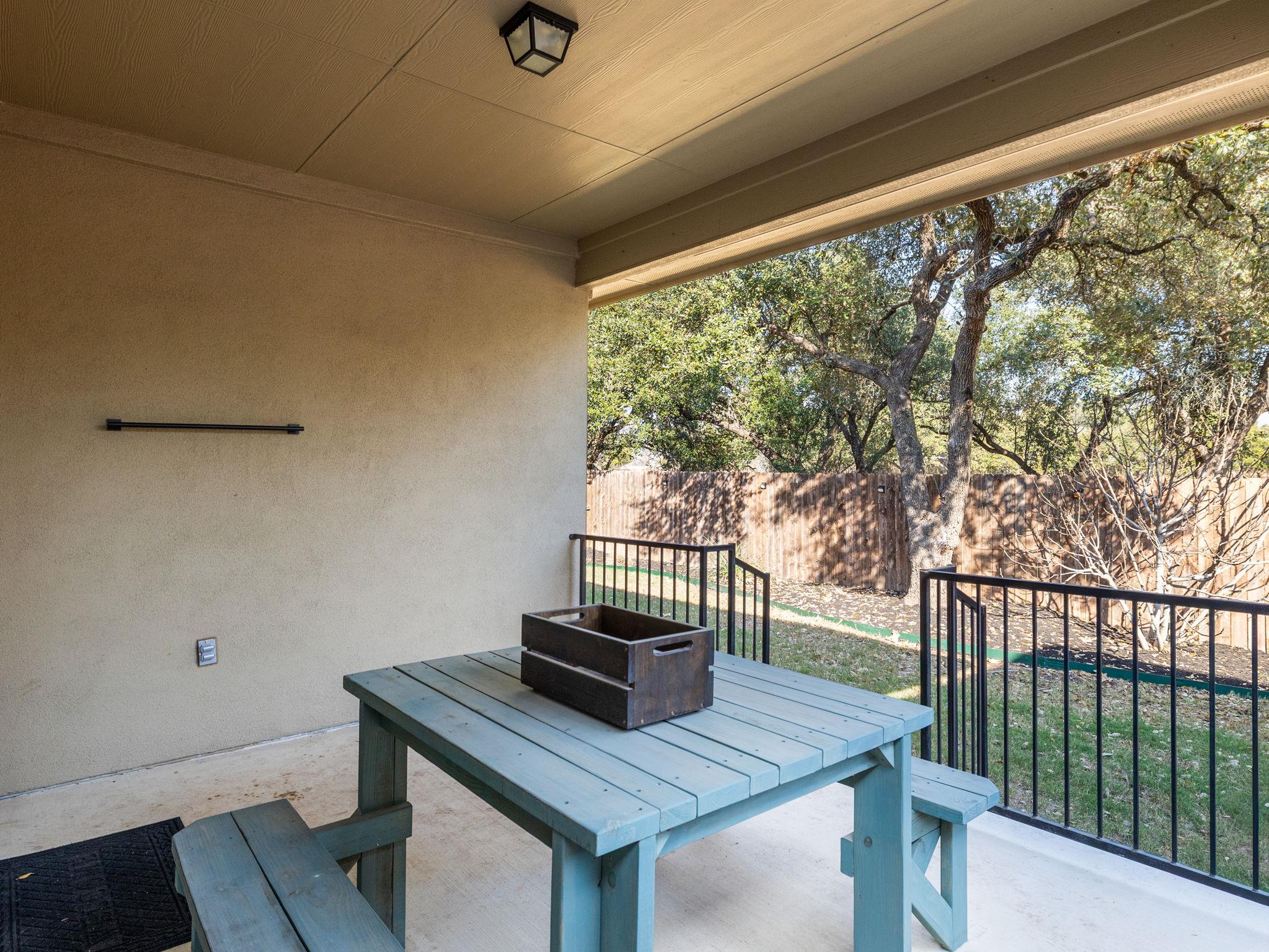 2328 Singletree Bnd, Georgetown, TX 78628
