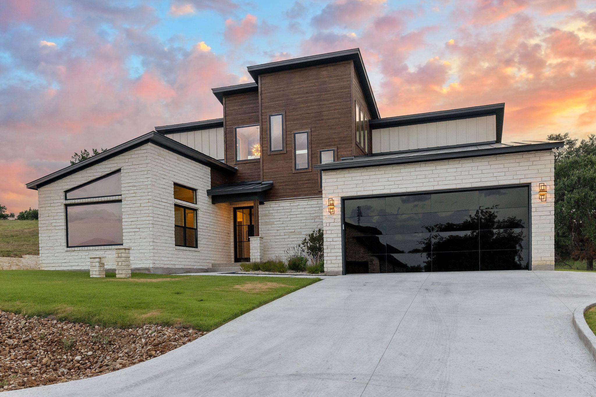 3318 Bay West Blvd, Horseshoe Bay, TX 78657