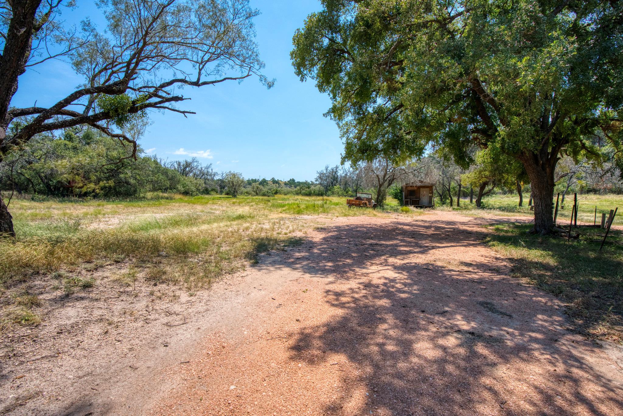 51 DS Rd Rd, Fredericksburg, TX 78624