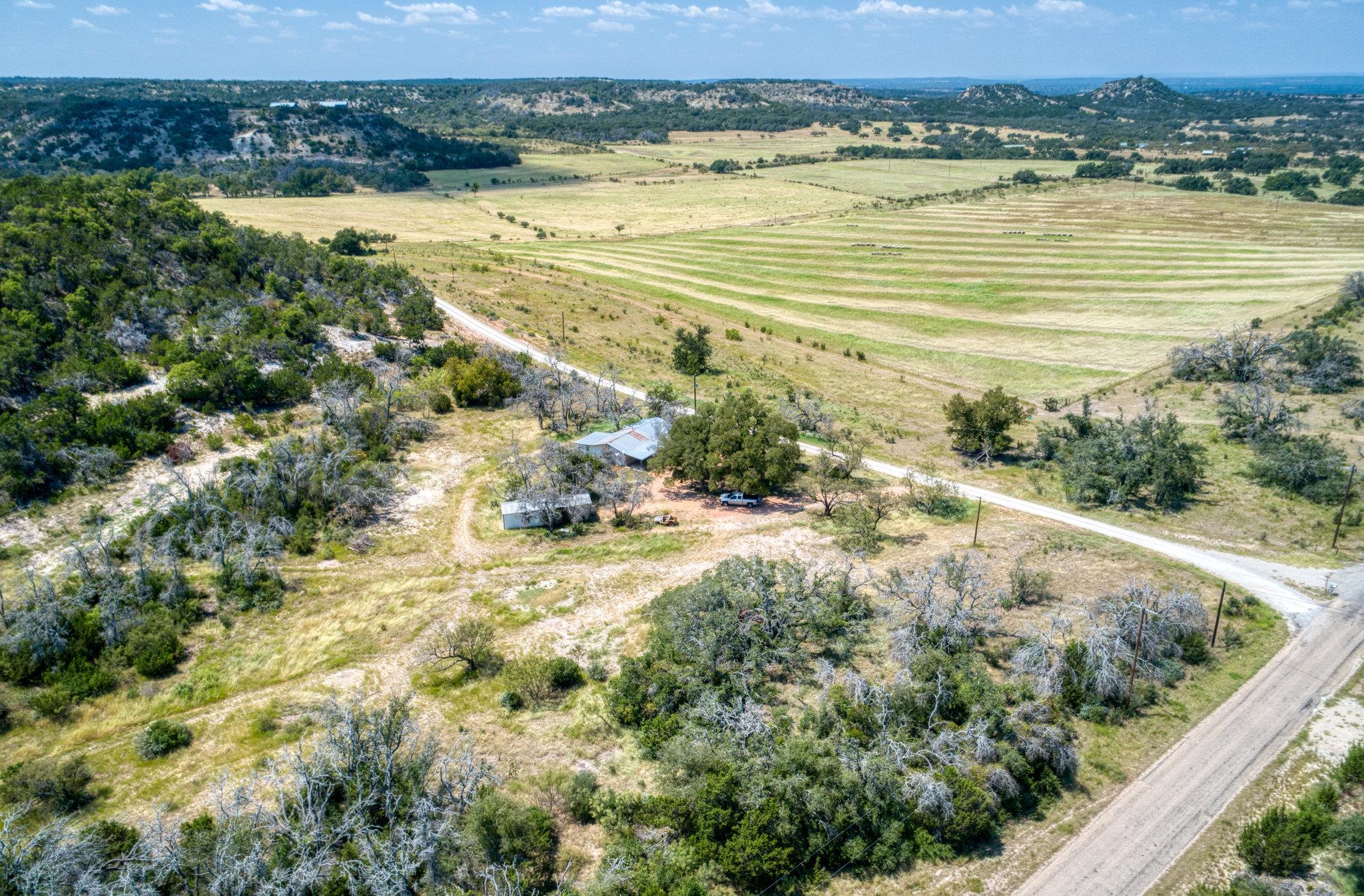 51 DS Rd Rd, Fredericksburg, TX 78624