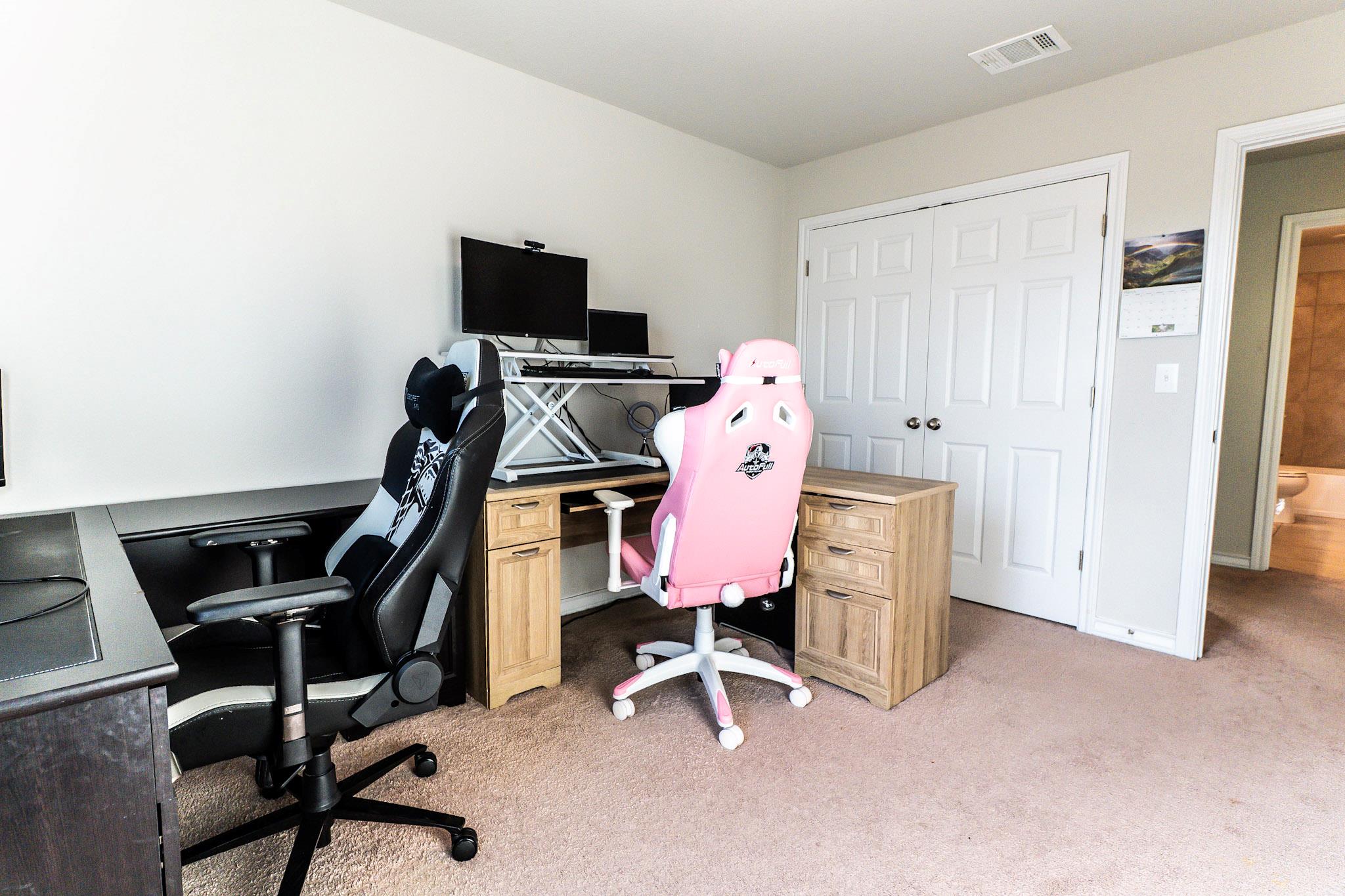 7404 Albany Dr, Austin, TX 78754