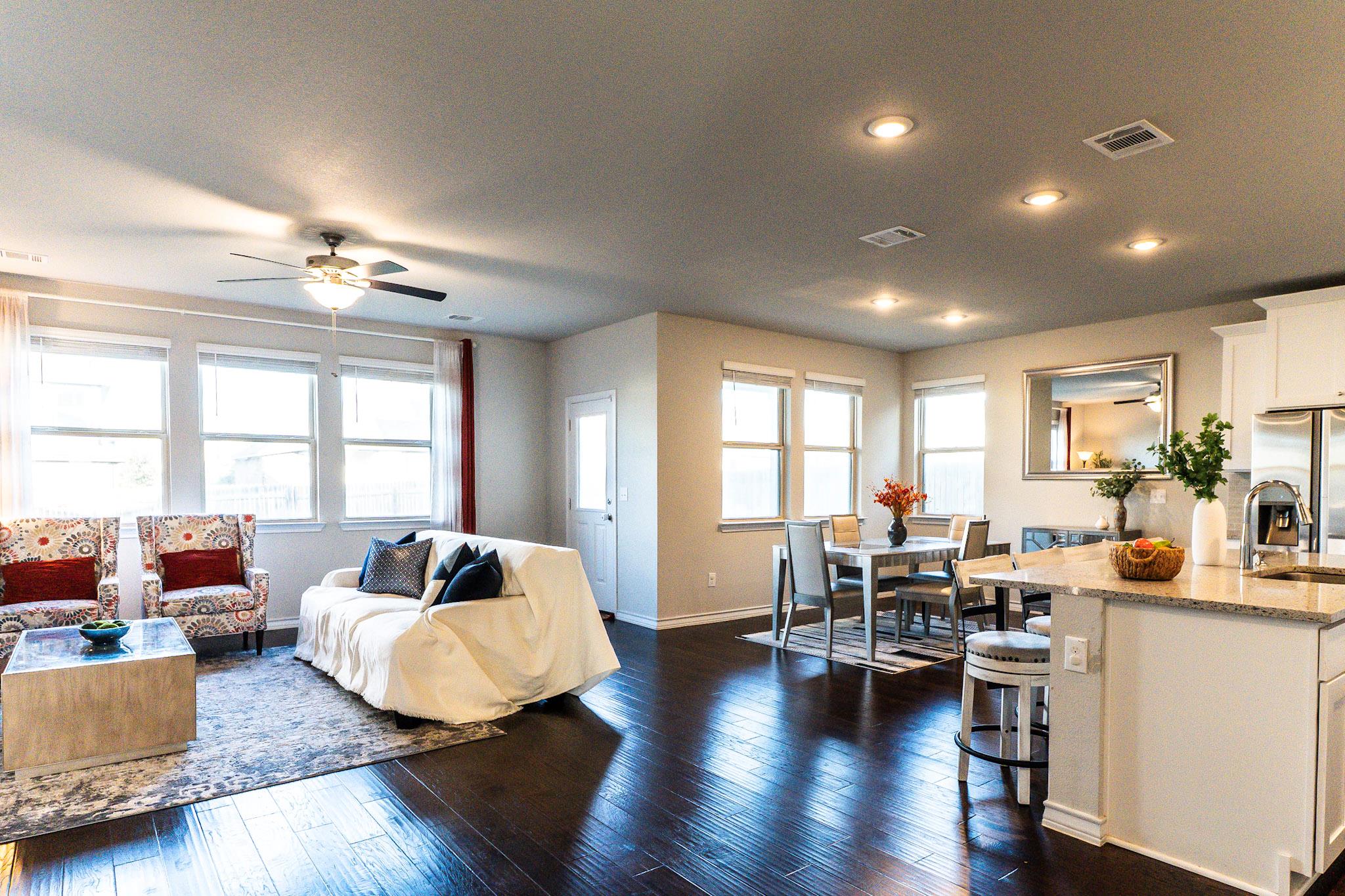 7404 Albany Dr, Austin, TX 78754