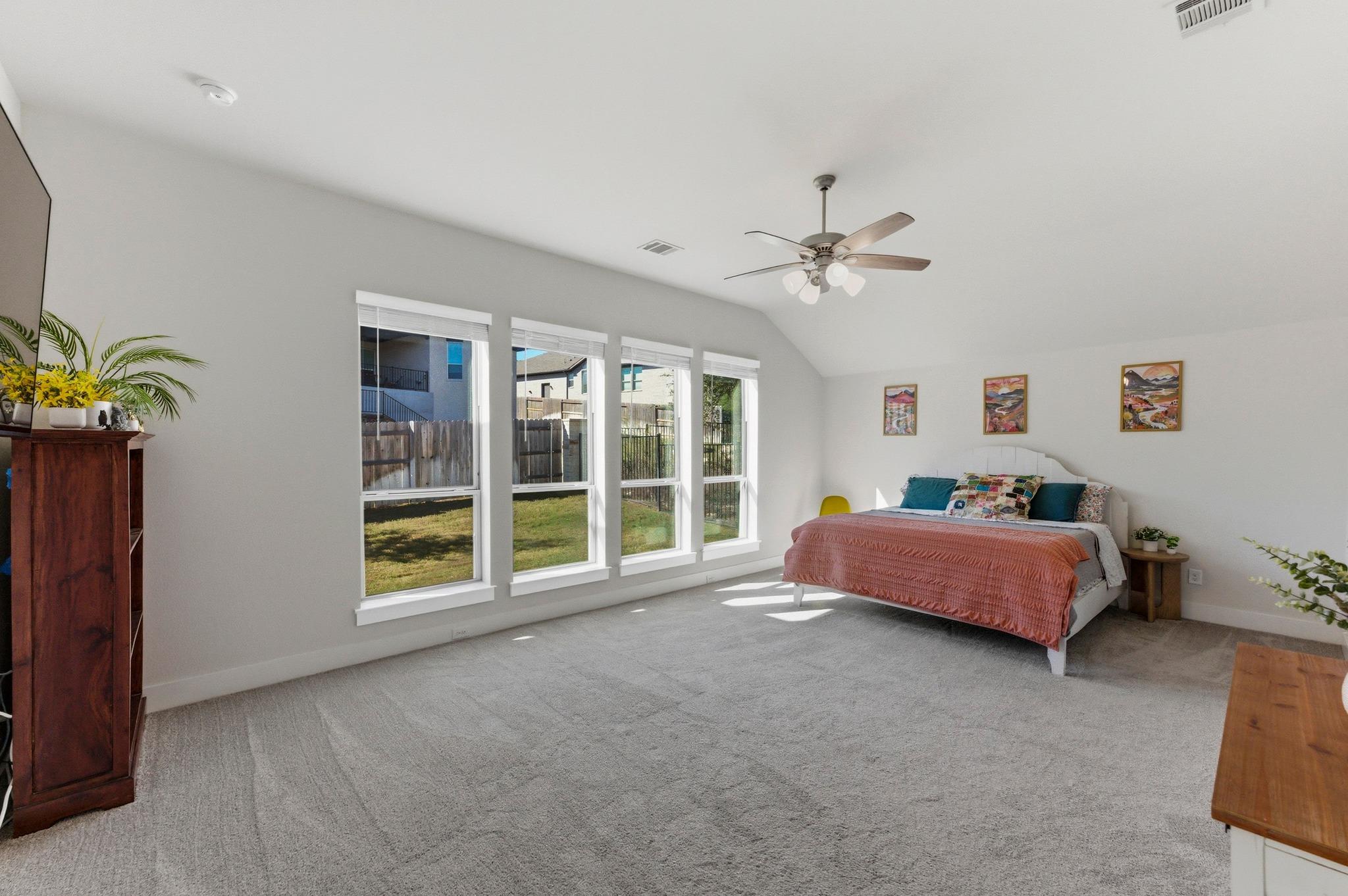 111 Carolina Jasmine Dr, San Marcos, TX 78666