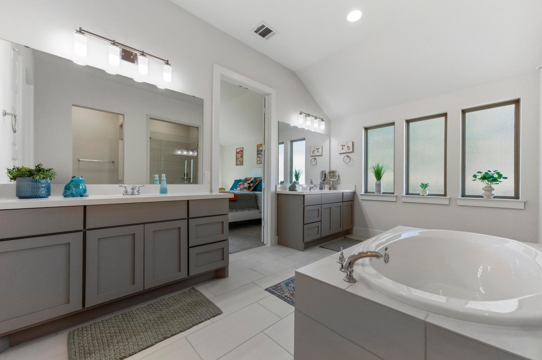 111 Carolina Jasmine Dr, San Marcos, TX 78666