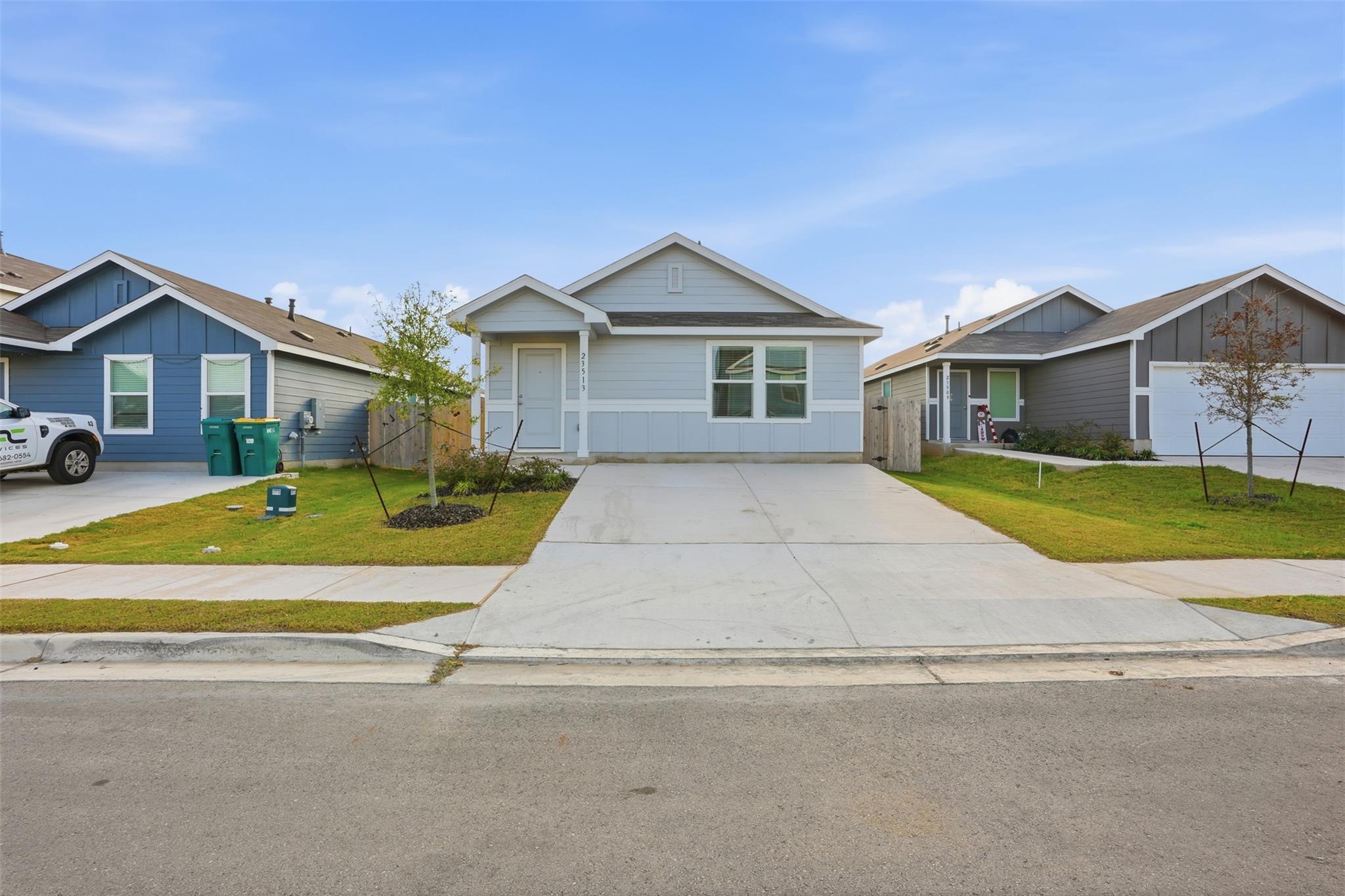 23513 Tiny Moons Way, Elgin, TX 78621