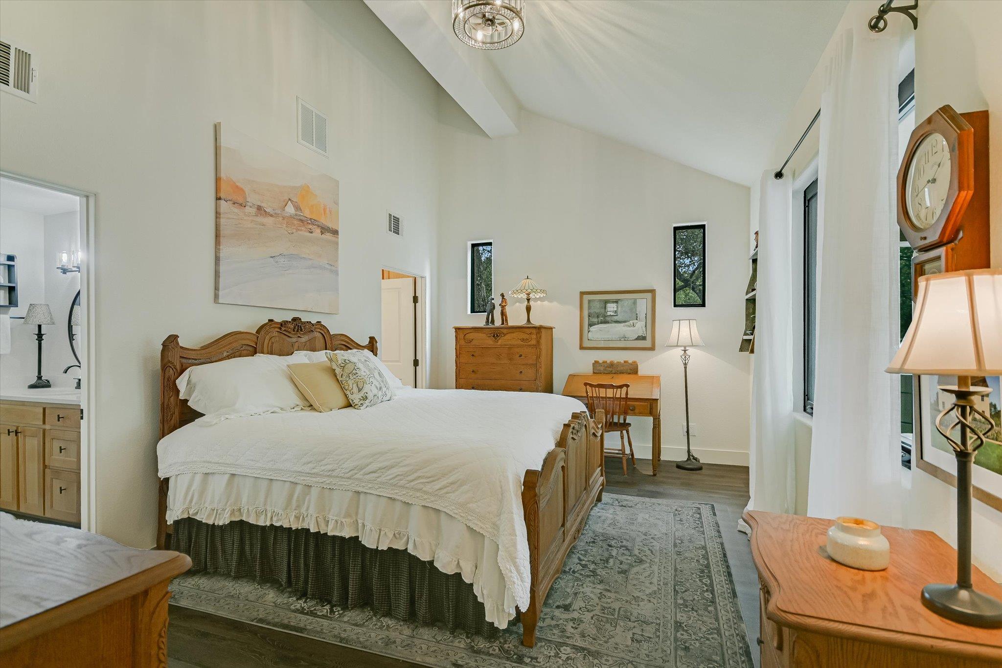 5 Sumac Ct, Wimberley, TX 78676