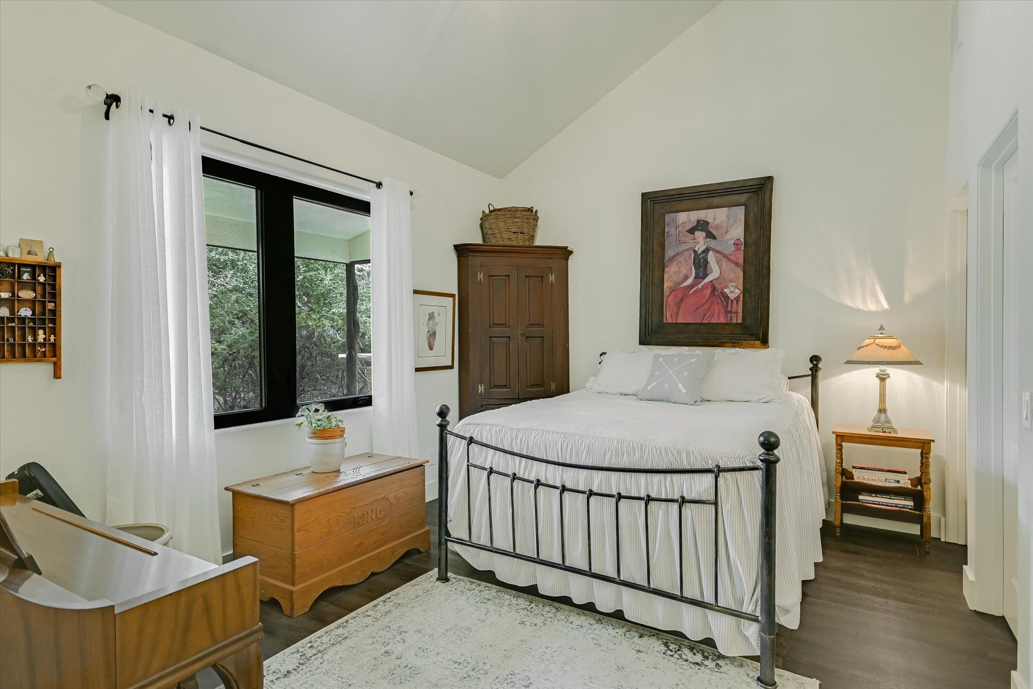 5 Sumac Ct, Wimberley, TX 78676