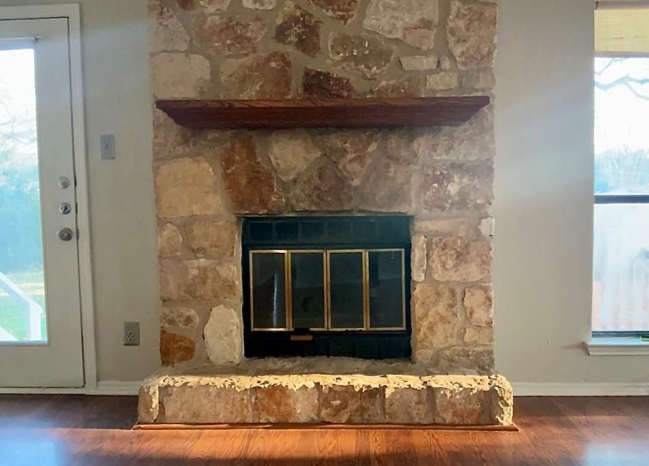 1003 Thousand Oaks Blvd, Georgetown, TX 78628