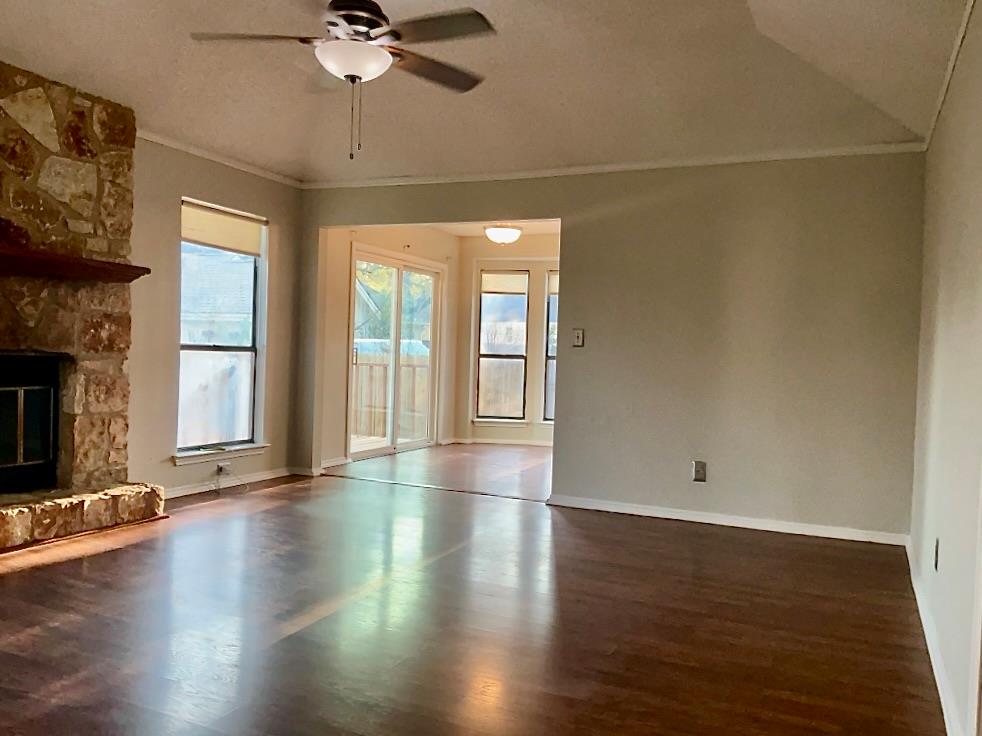 1003 Thousand Oaks Blvd, Georgetown, TX 78628