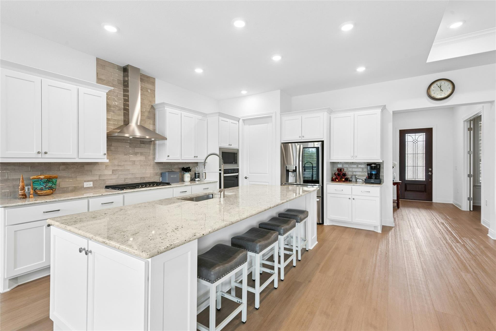 108 Diamond Point Rd, Georgetown, TX 78633