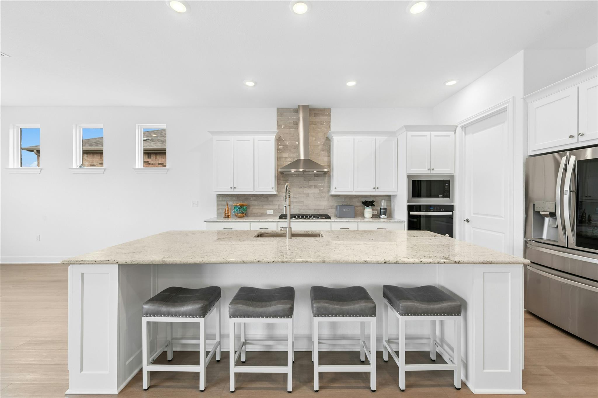 108 Diamond Point Rd, Georgetown, TX 78633