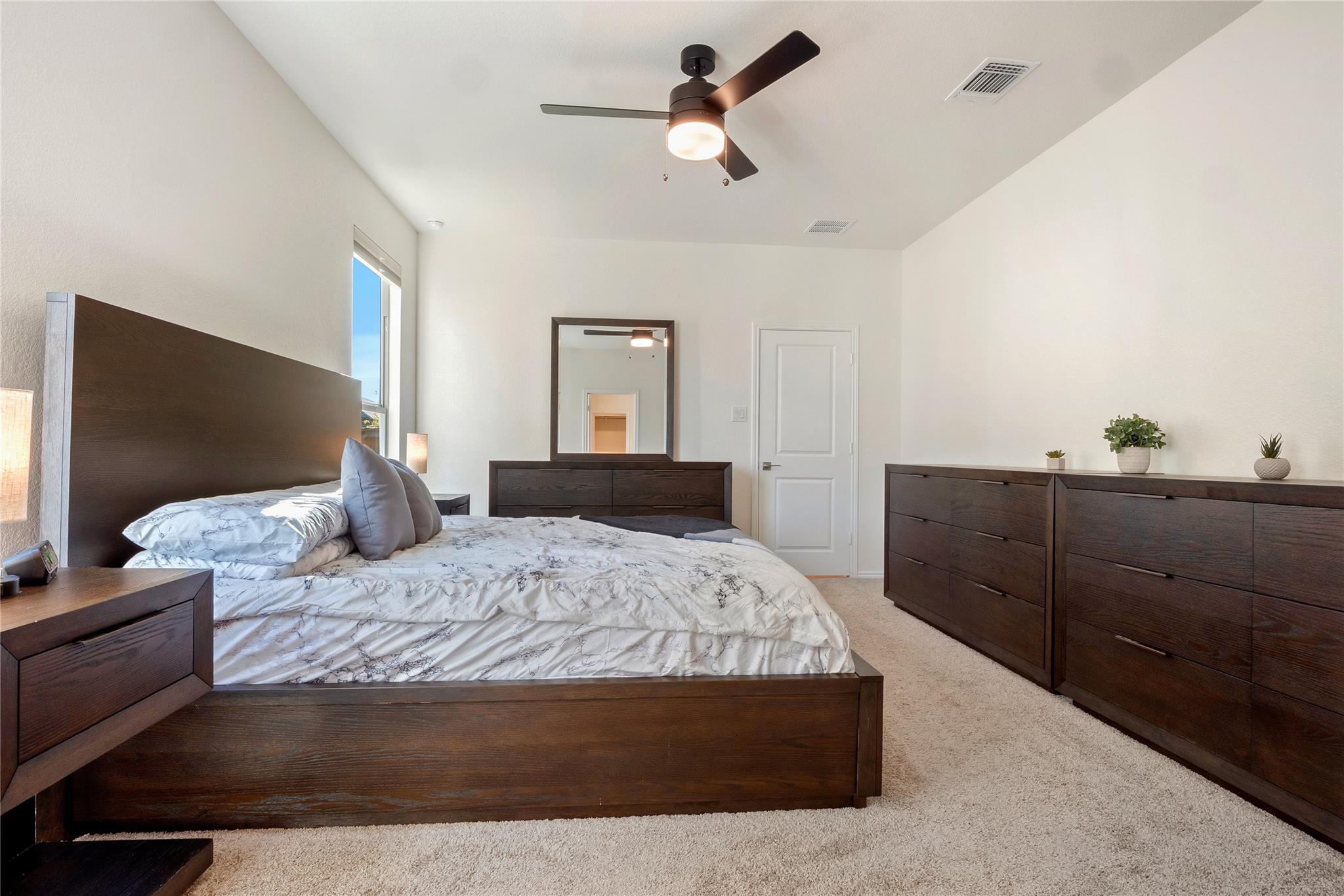 125 Lucky Texan Rd, Jarrell, TX 76537