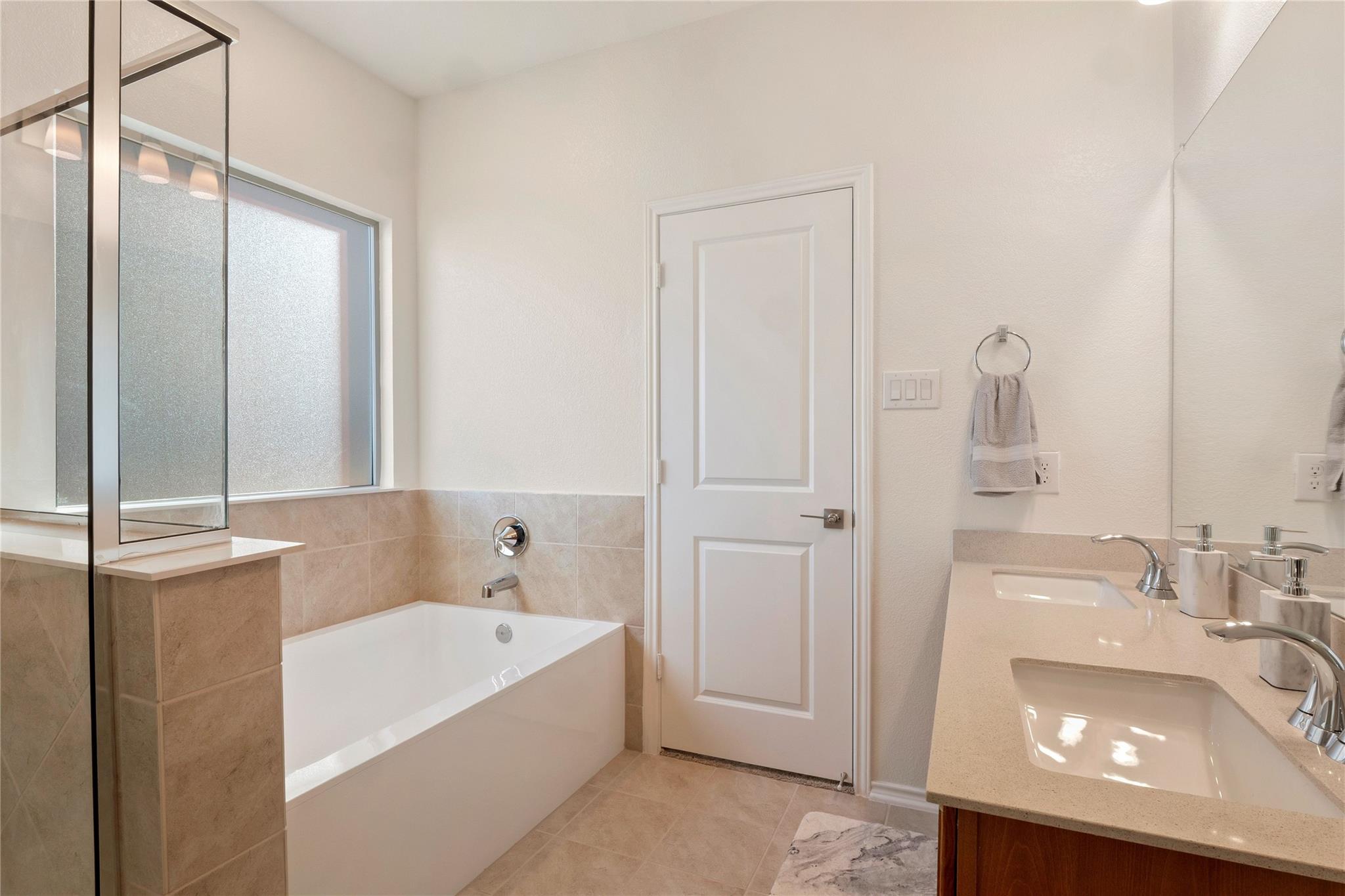 125 Lucky Texan Rd, Jarrell, TX 76537