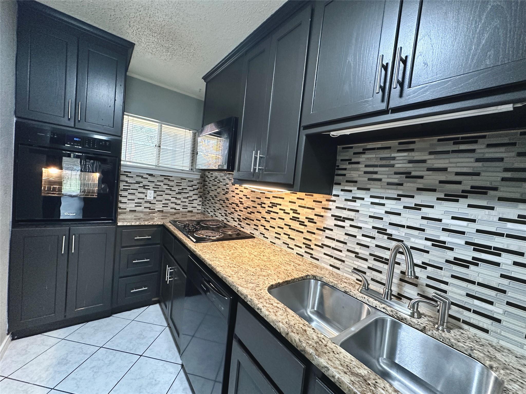 601 W 11th St # 115, Austin, TX 78701