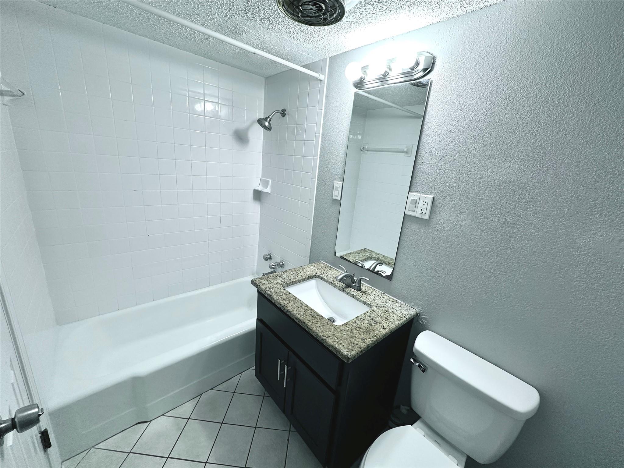 601 W 11th St # 115, Austin, TX 78701