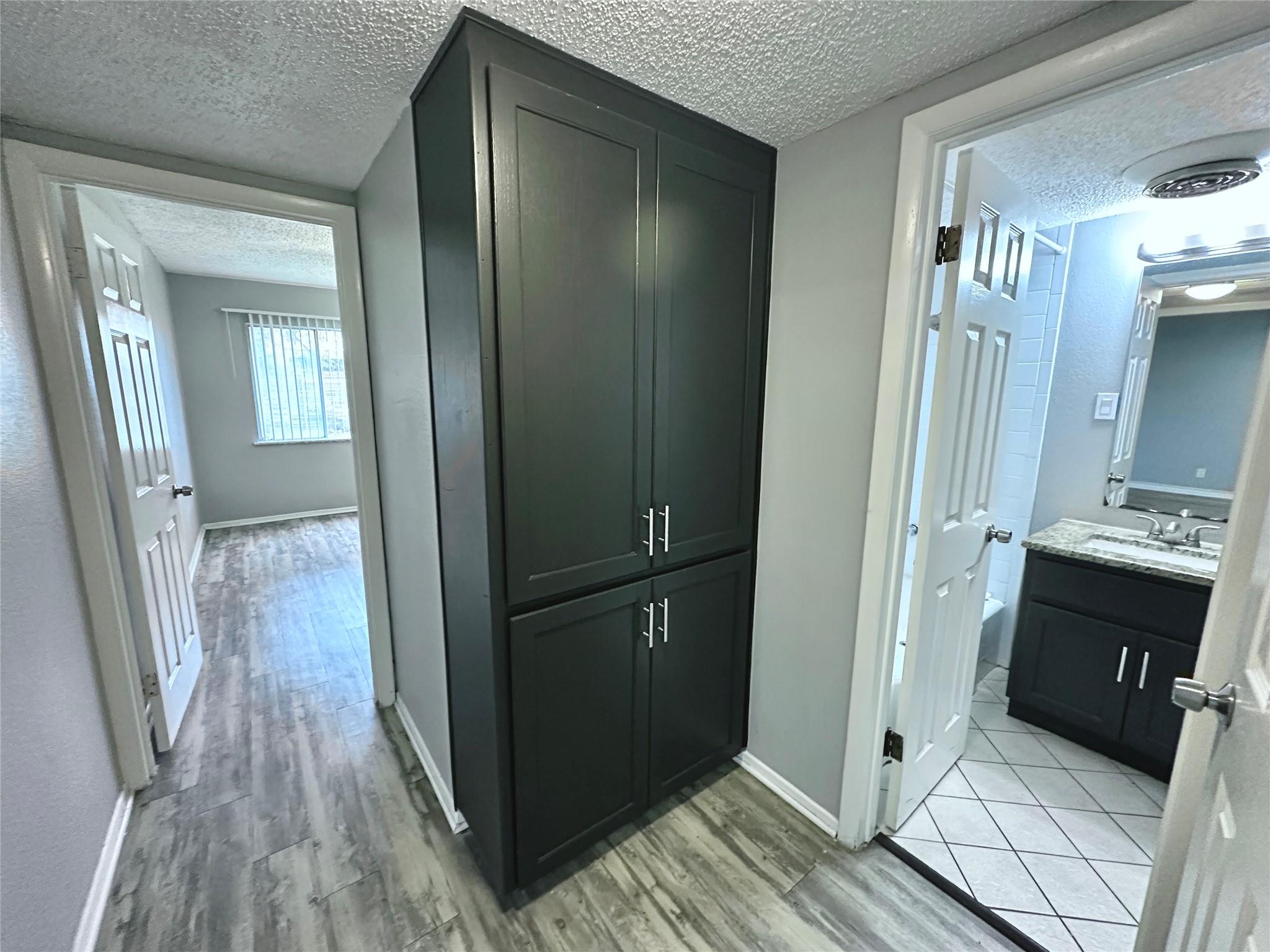 601 W 11th St # 115, Austin, TX 78701