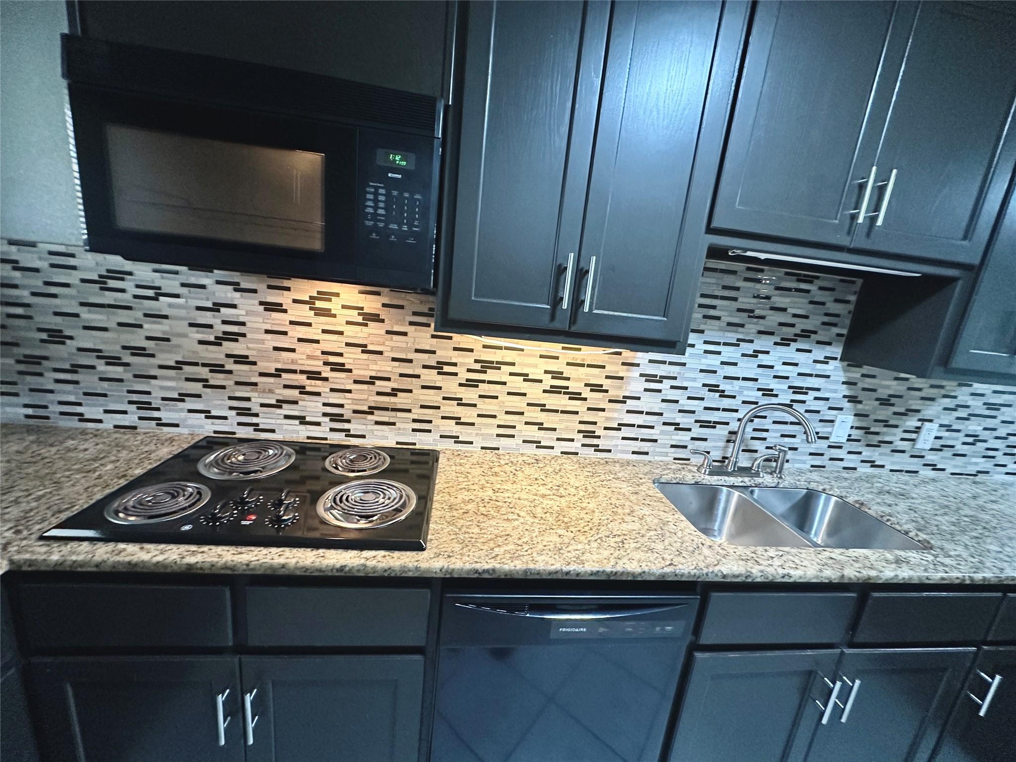 601 W 11th St # 115, Austin, TX 78701