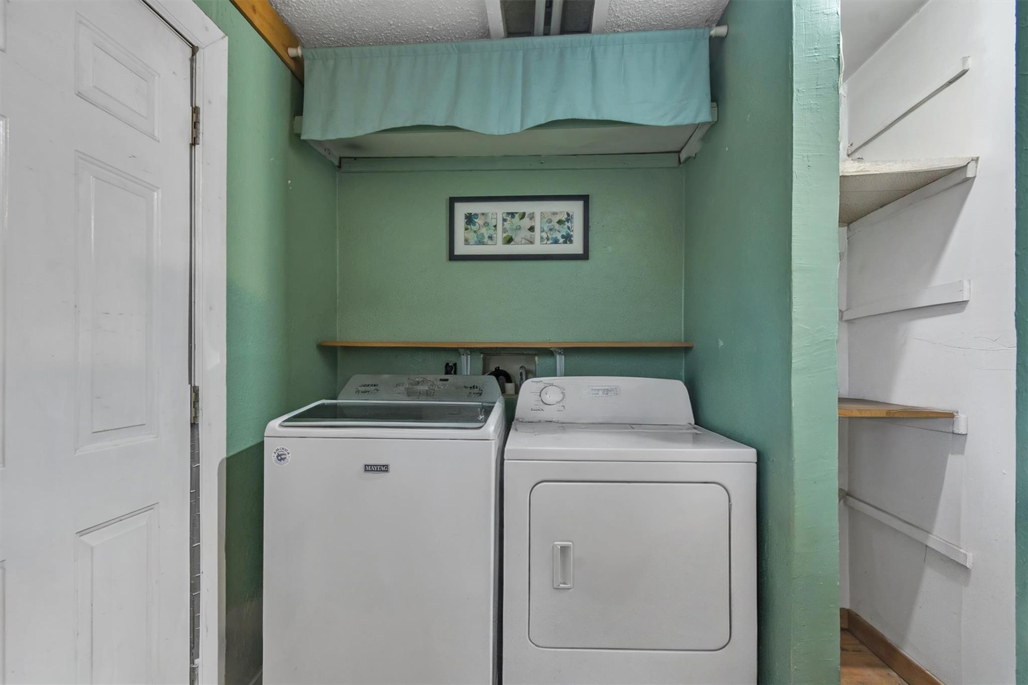 149 Wayside Dr, Elgin, TX 78621