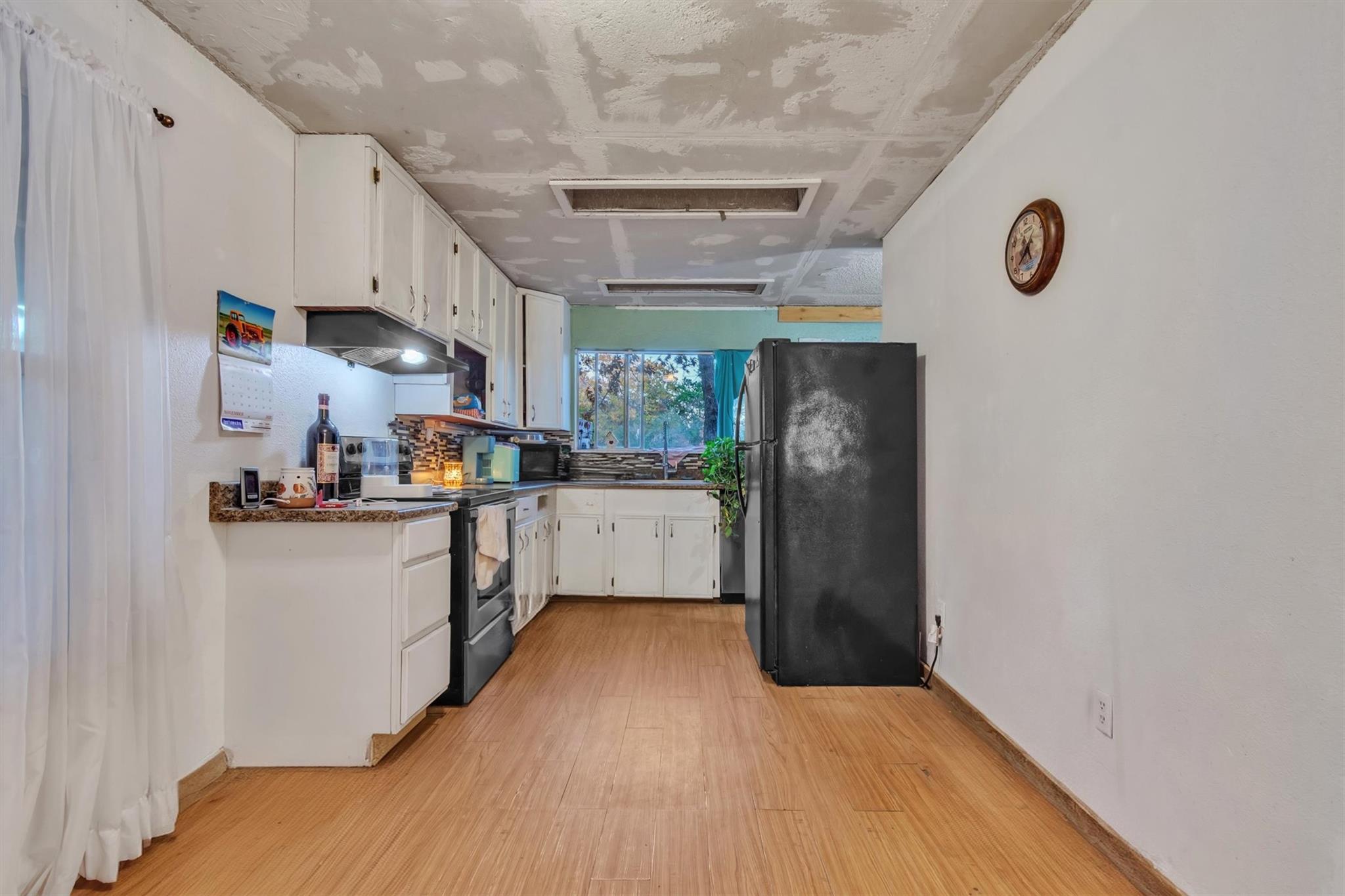 149 Wayside Dr, Elgin, TX 78621